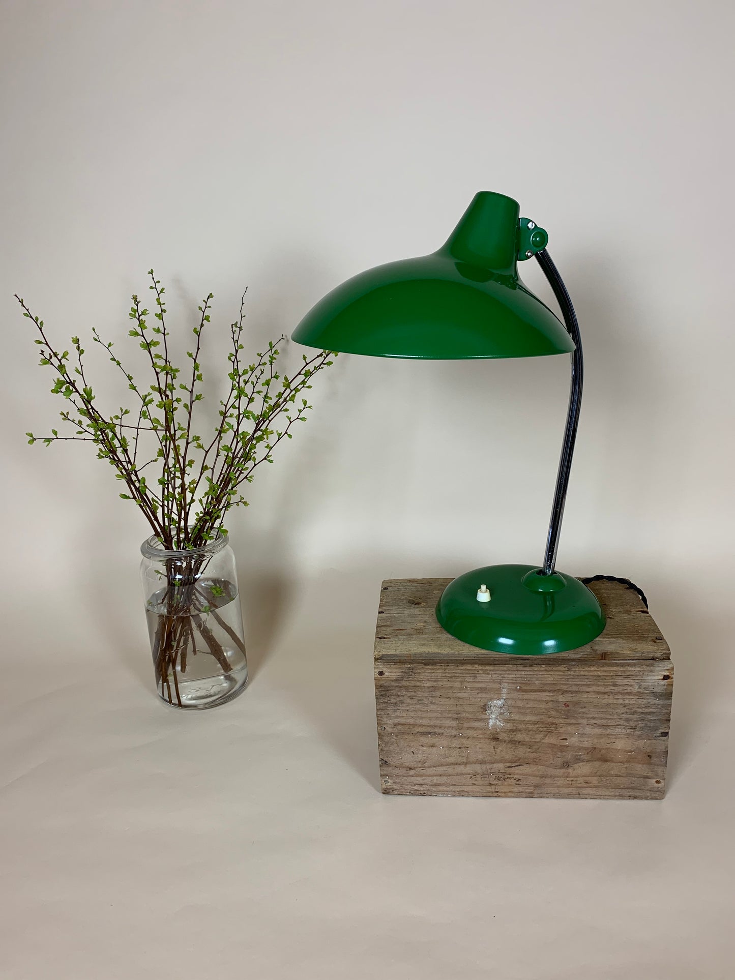 Kaiser Idell 6786 bordlampe