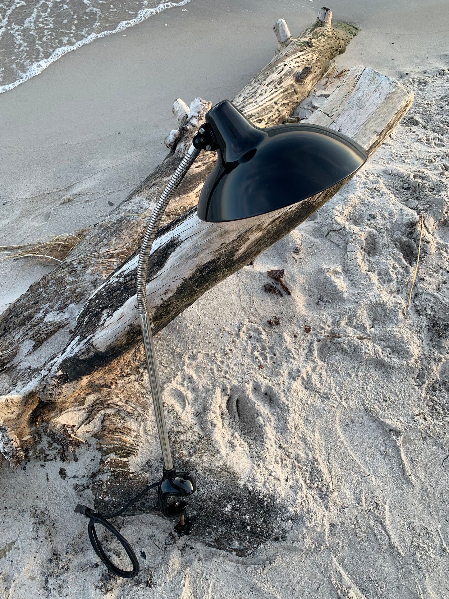 Kaiser Idell 6861 - Sort