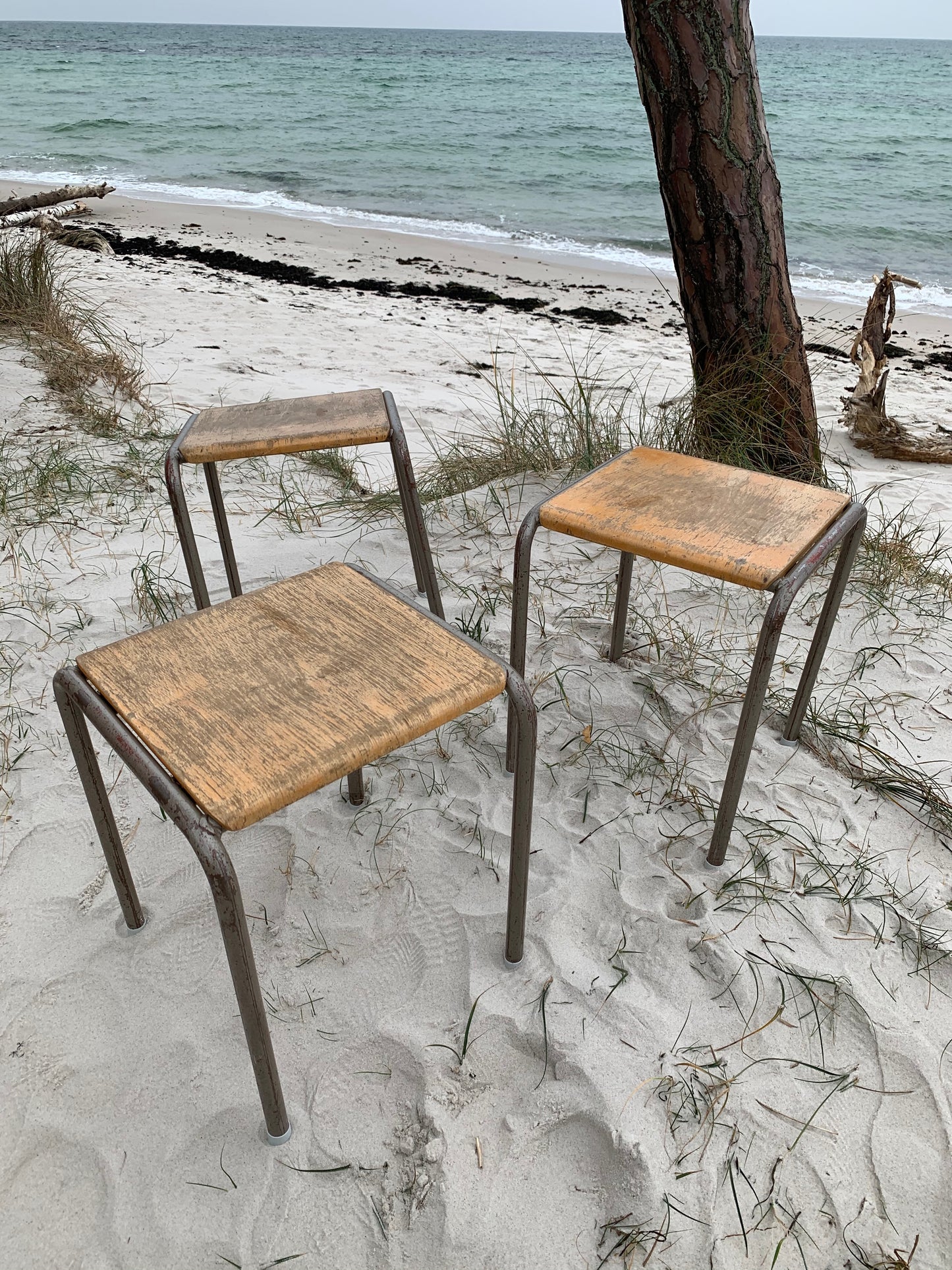 Industriel taburet med masser af patina - Prisen er pr. stk.