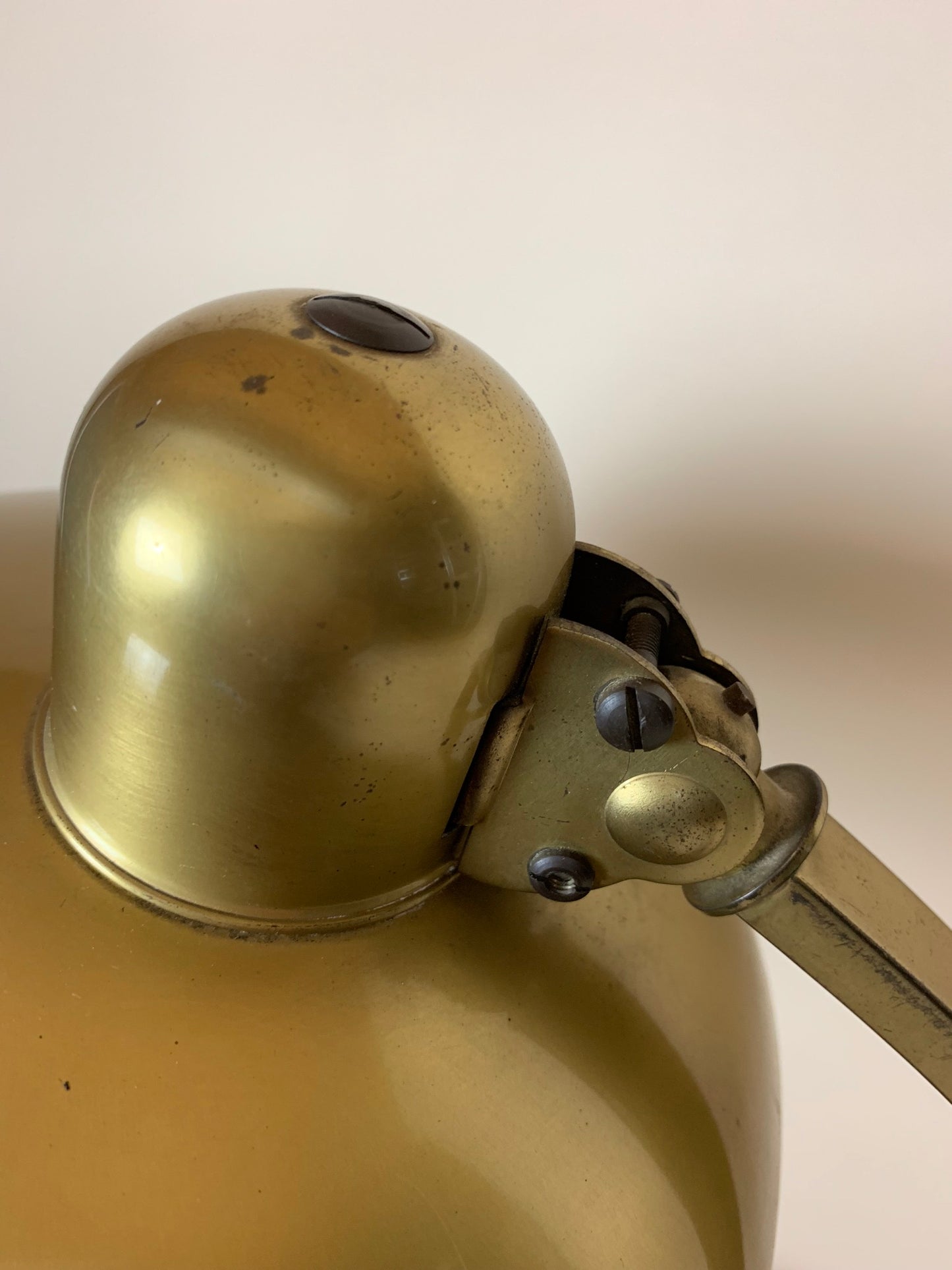 Kaiser Idell bordlampe model 6750