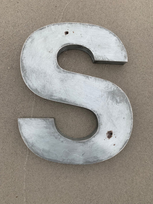 Bogstav - S (Facadebogstav)