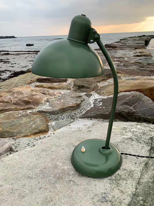 Kaiser Idell 6556 - Original grøn (den lidt mere sjældne lakering)