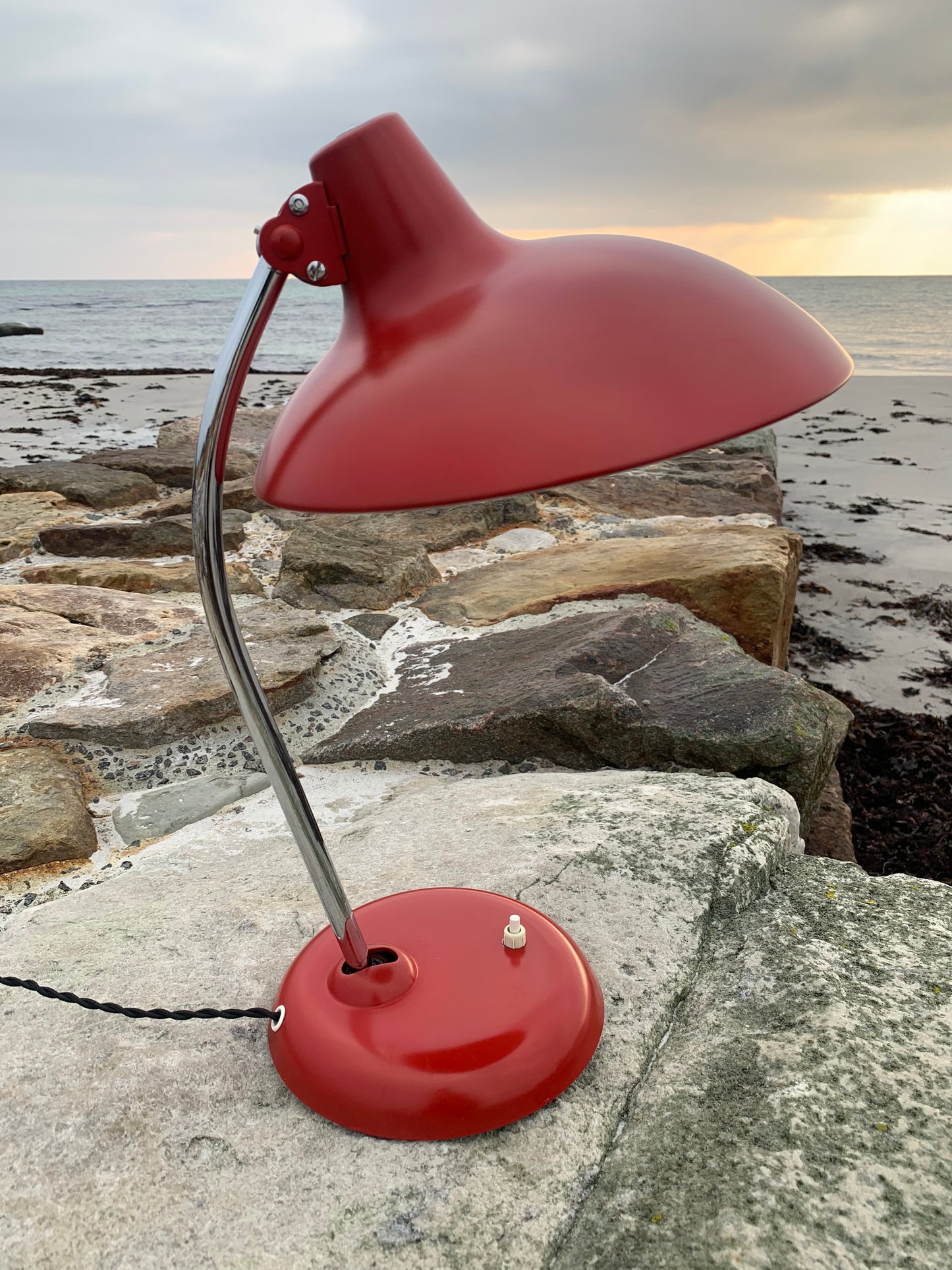 Kaiser Idell 6786 - Original rød