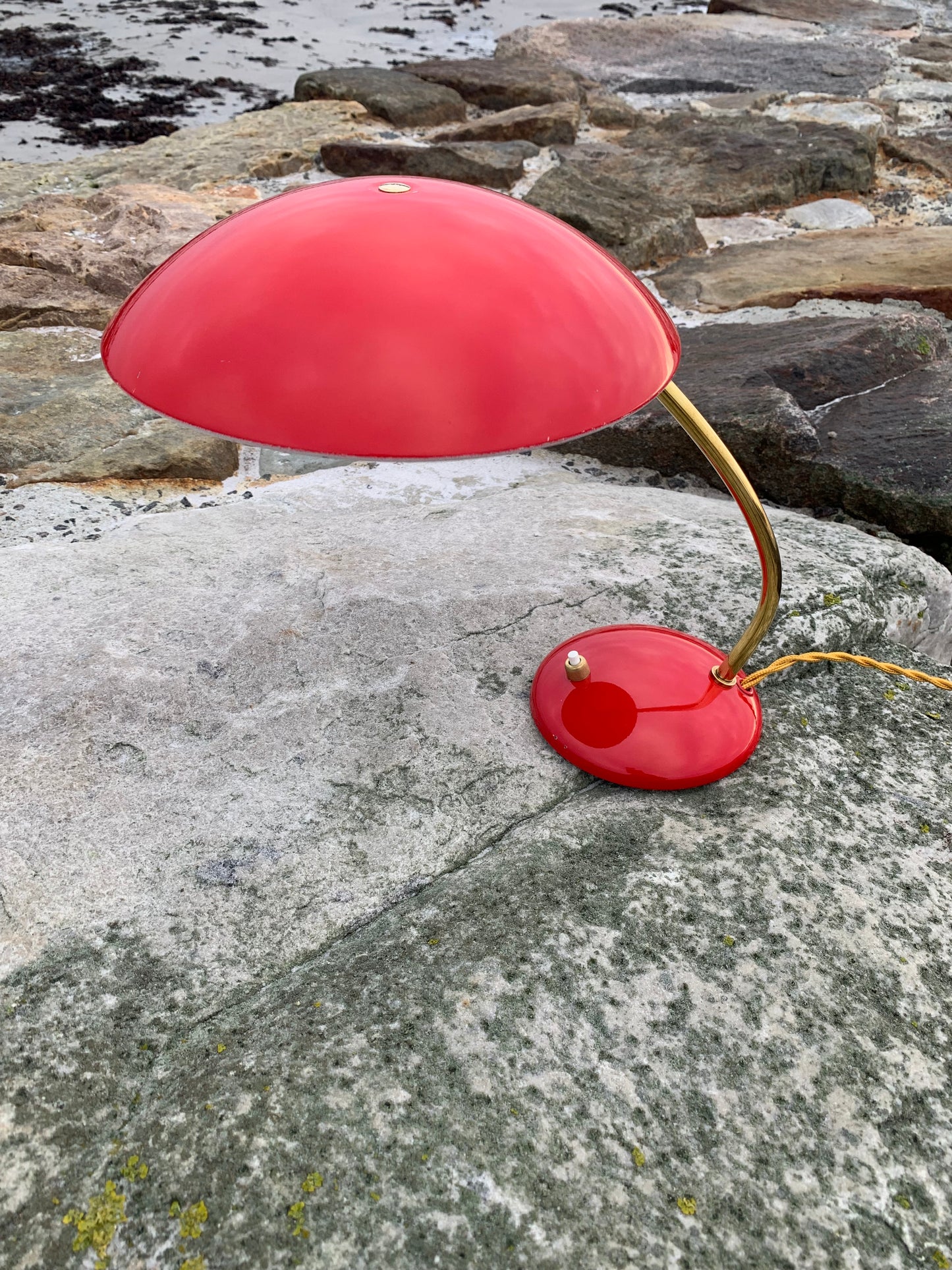 Kaiser Idell 6781 - Original rød