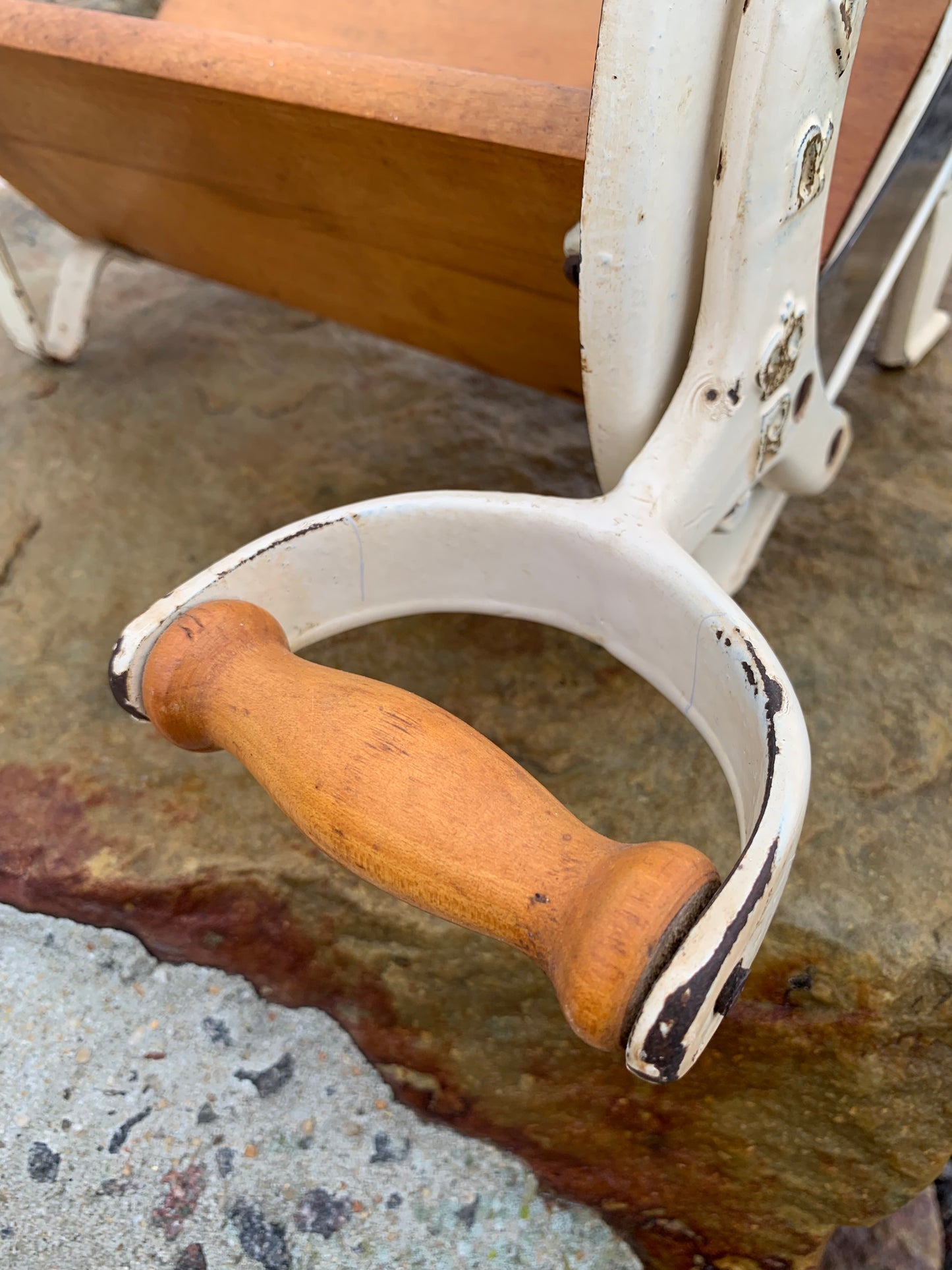 Raadvad brødskærer