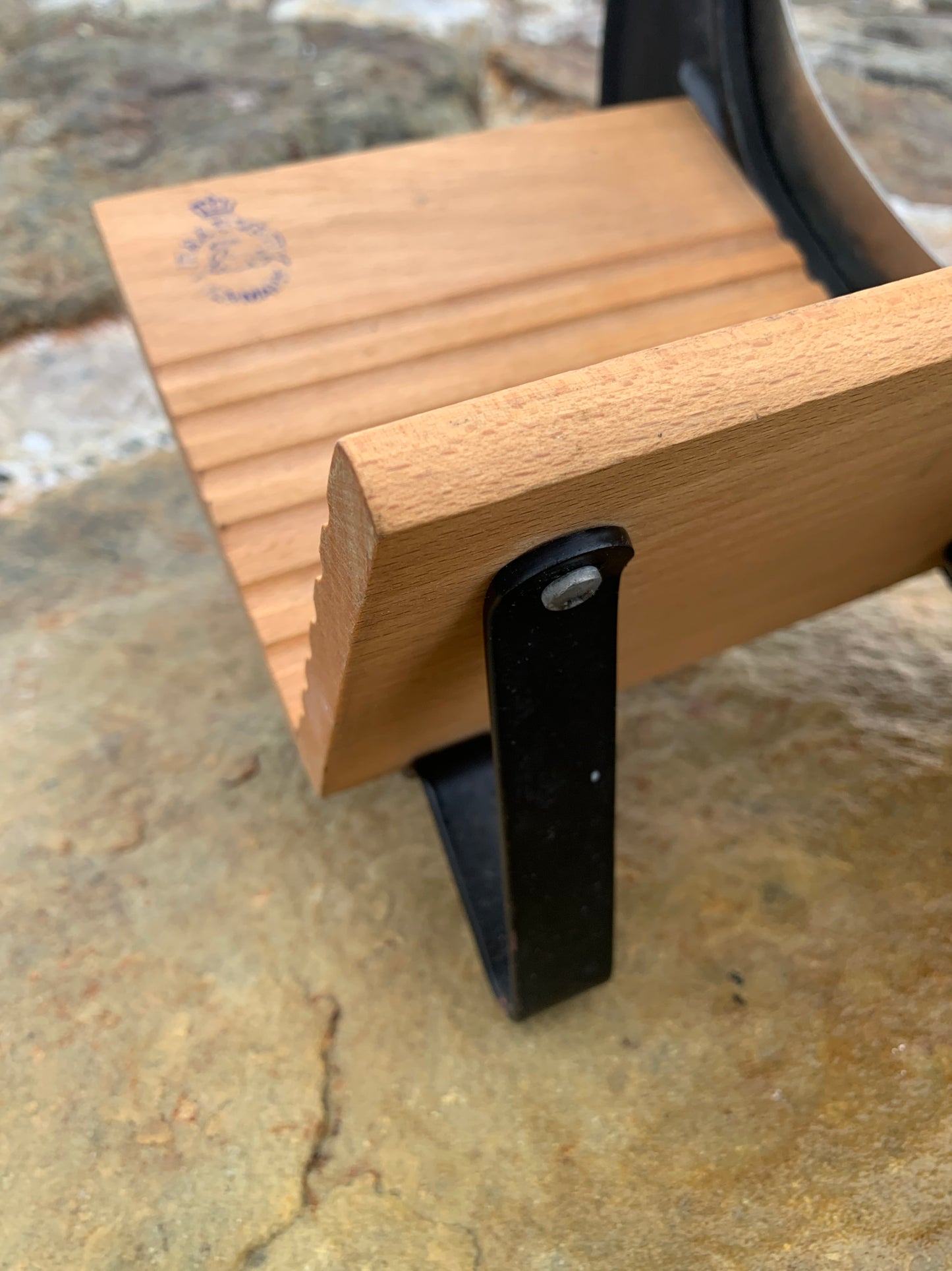 Raadvad brødskærer