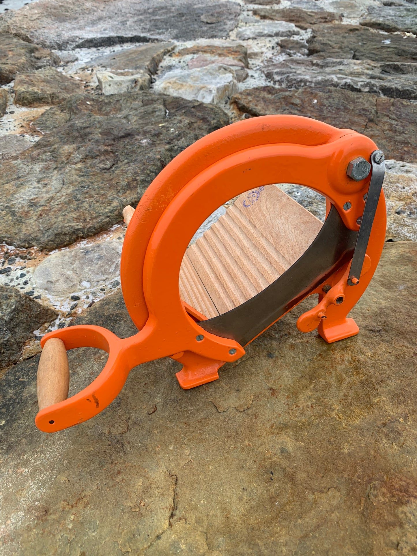 Raadvad brødskærer