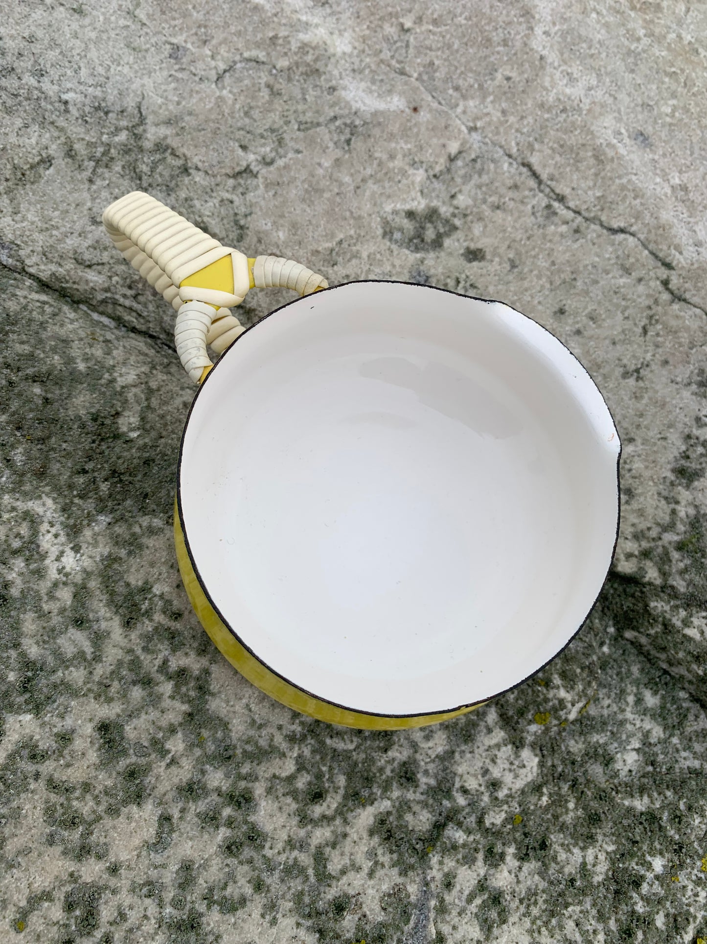 Quistgaard emaljeskål