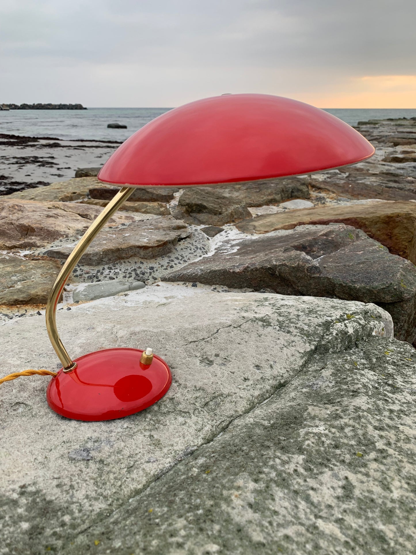 Kaiser Idell 6781 - Original rød