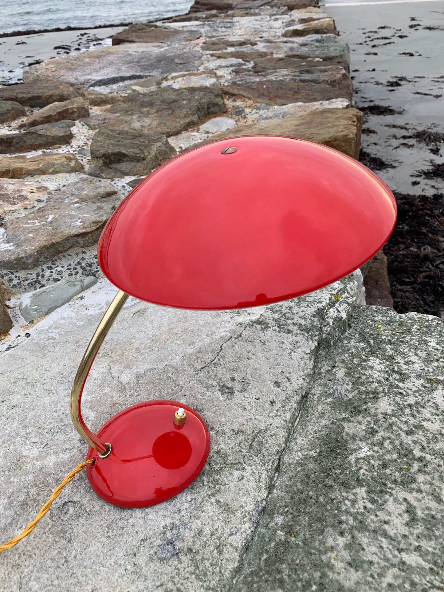 Kaiser Idell 6781 - Original rød