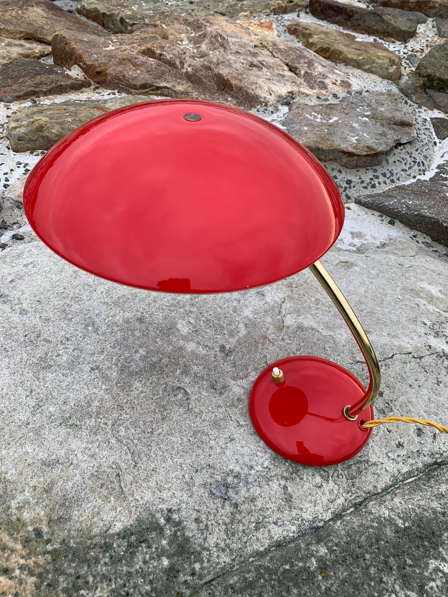 Kaiser Idell 6781 - Original rød