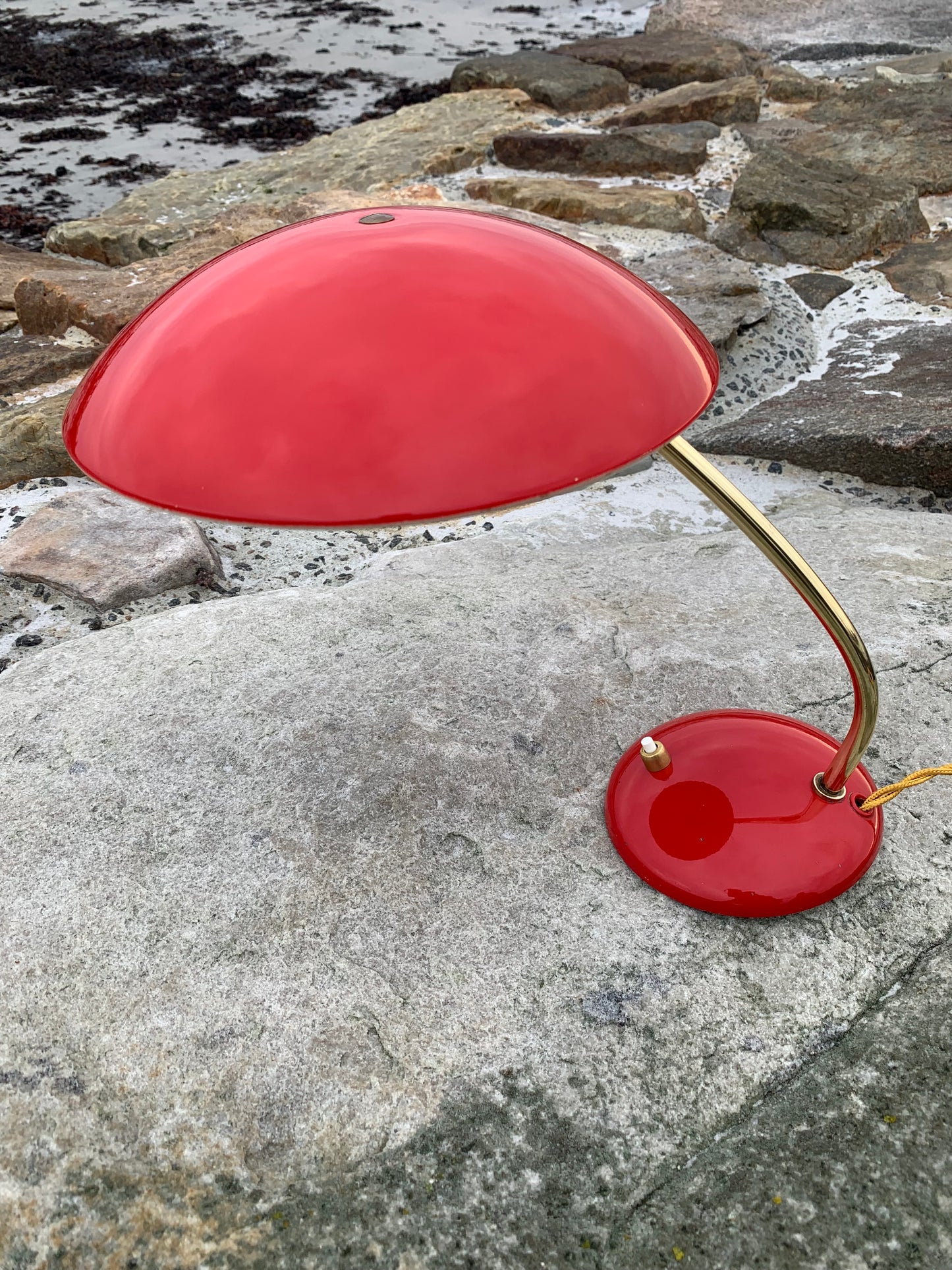 Kaiser Idell 6781 - Original rød