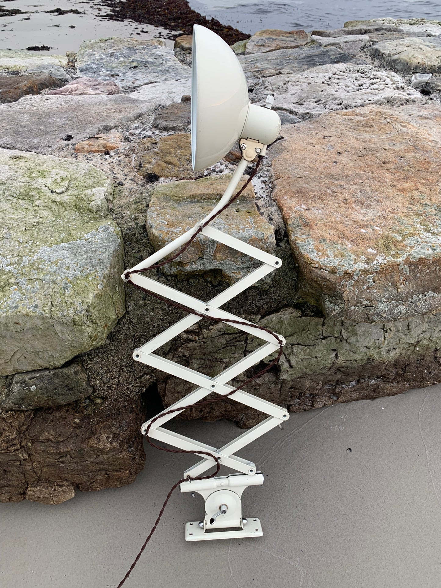 Kaiser Idell 6614 - Original creme (den store model)