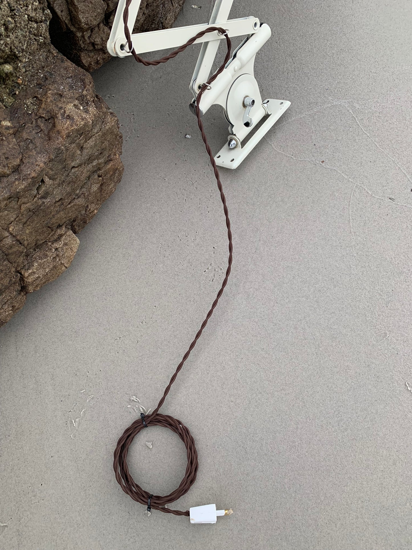 Kaiser Idell 6614 - Original creme (den store model)