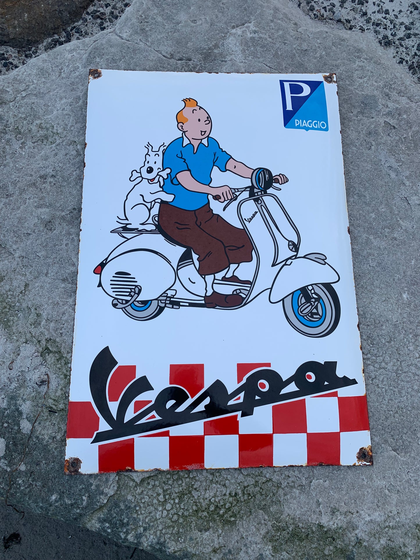 Tintin og Vespa skilt