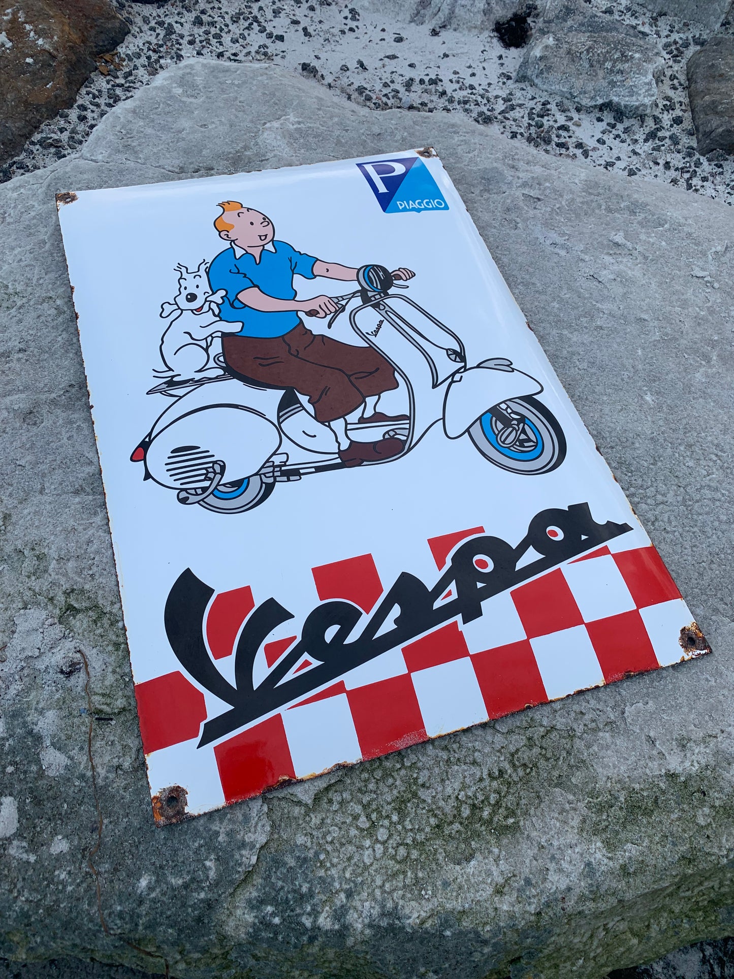 Tintin og Vespa skilt