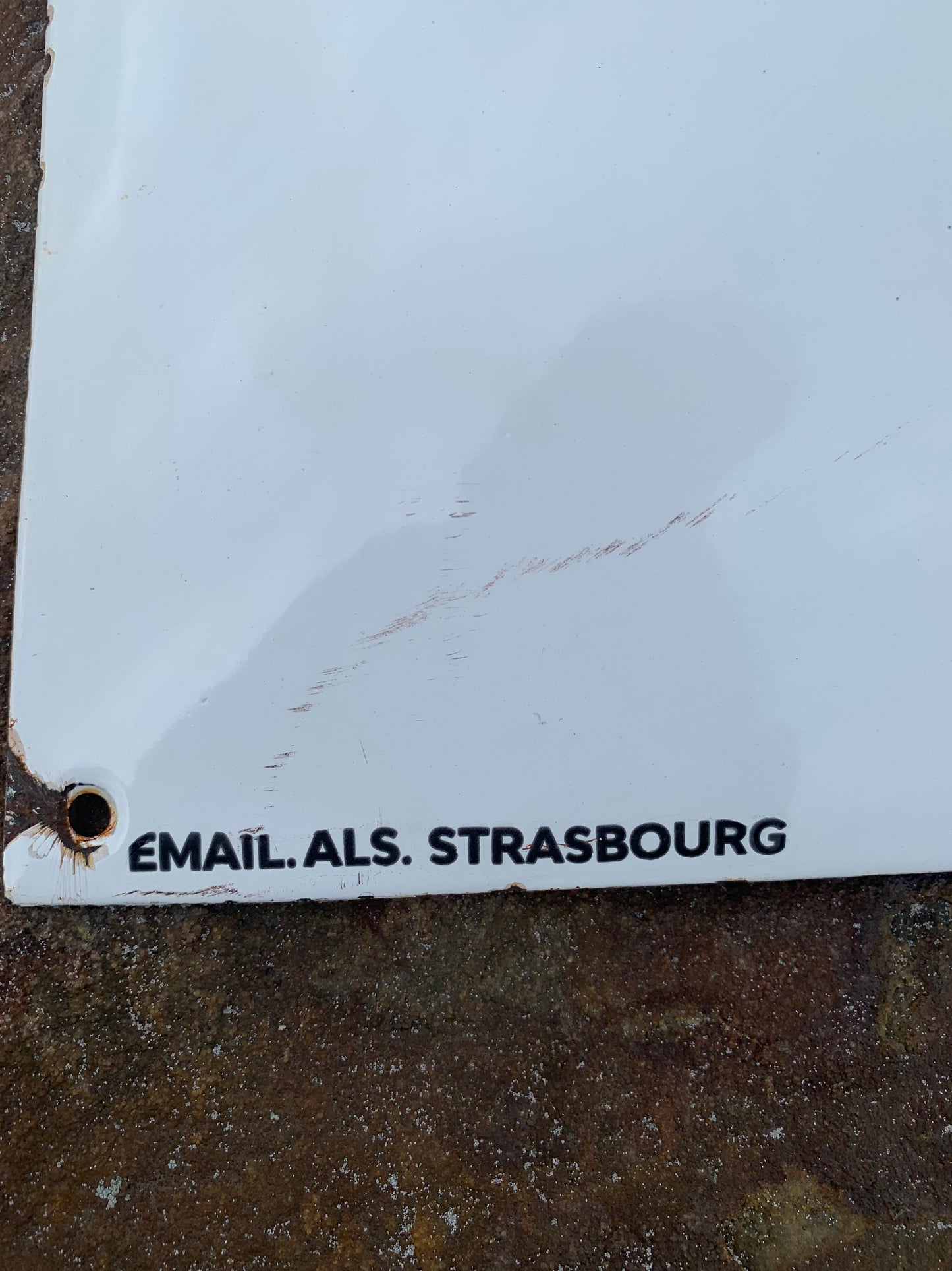 Emaljeskilt med Kaptajn Haddock og Esso