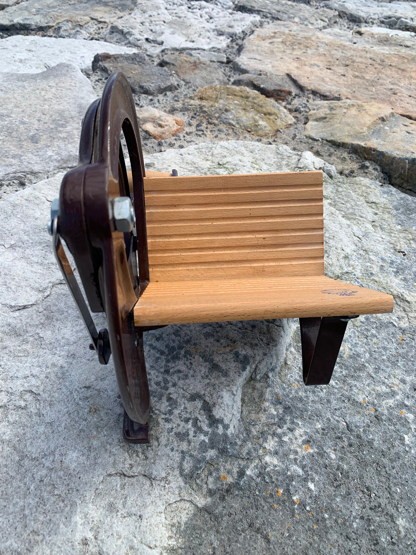 Raadvad brødskærer