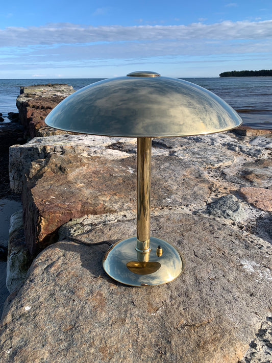 Egon Hildebrand messing lampe med svingarm