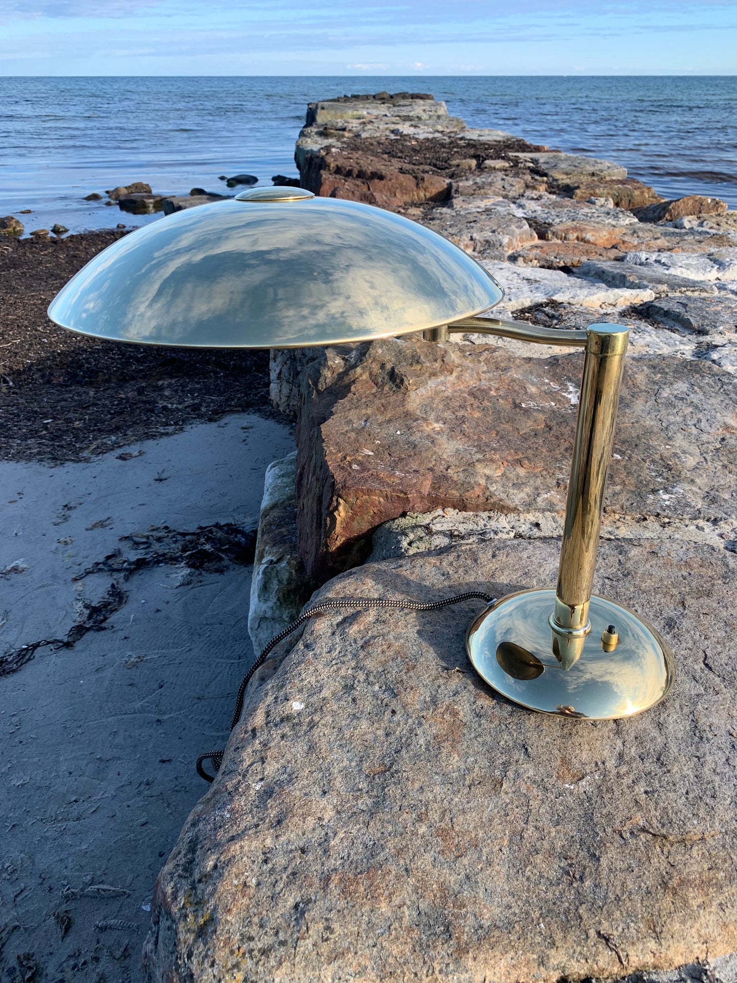 Egon Hildebrand messing lampe med svingarm