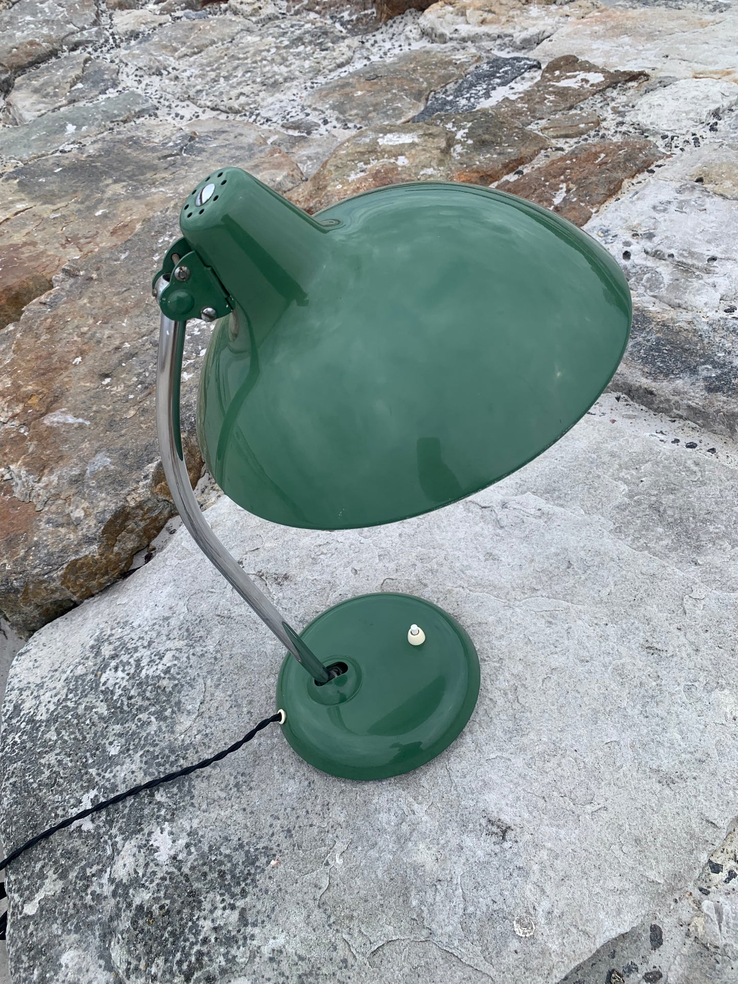 Kaiser Idell 6786 - Original grøn