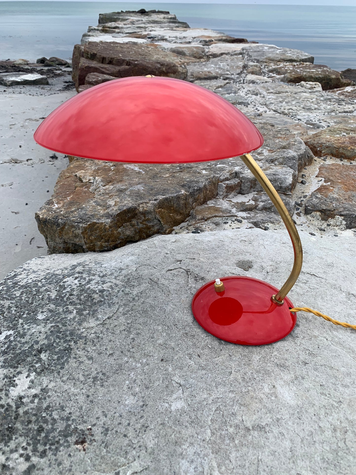Kaiser Idell 6781 - Original rød