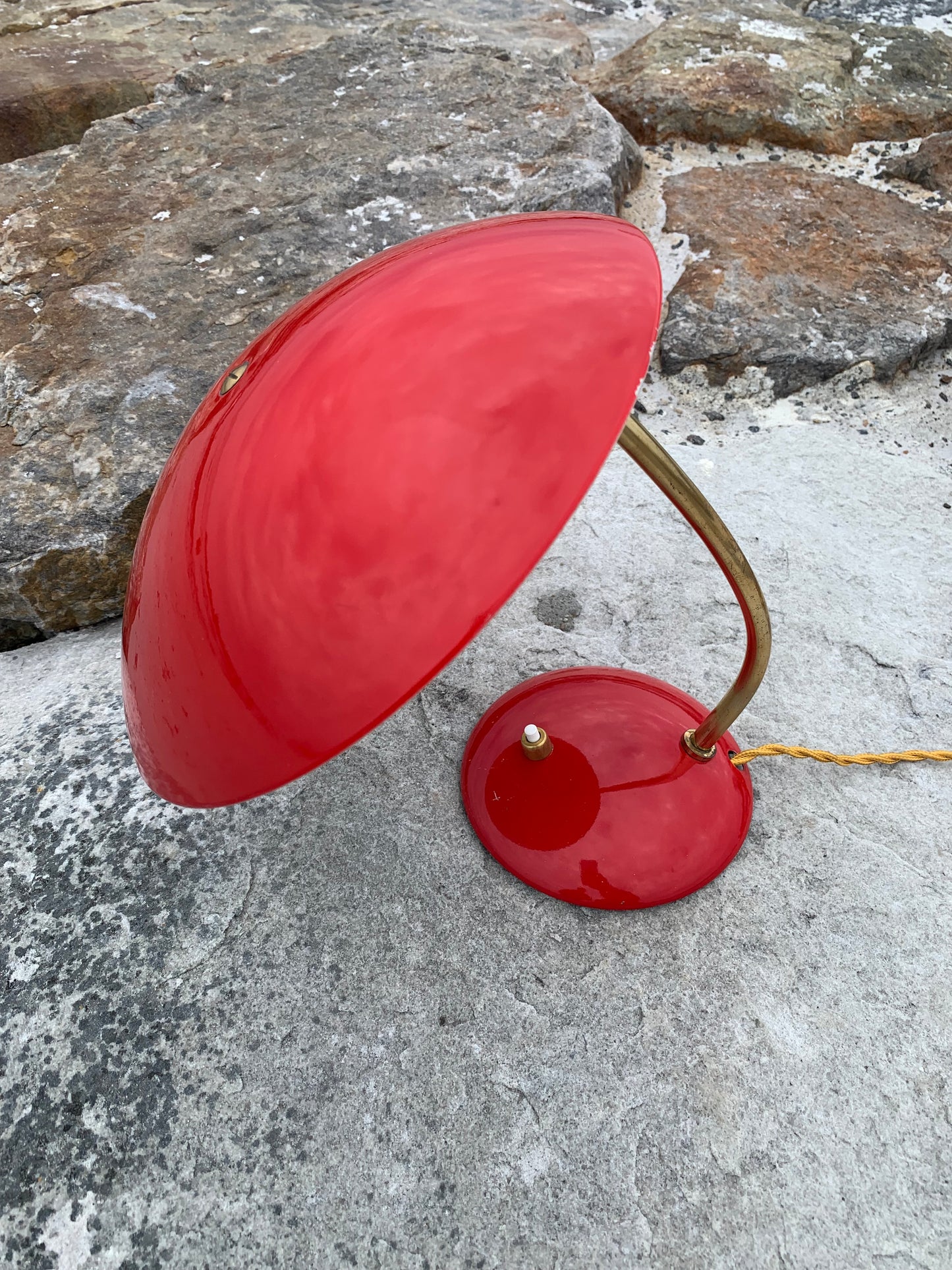 Kaiser Idell 6781 - Original rød