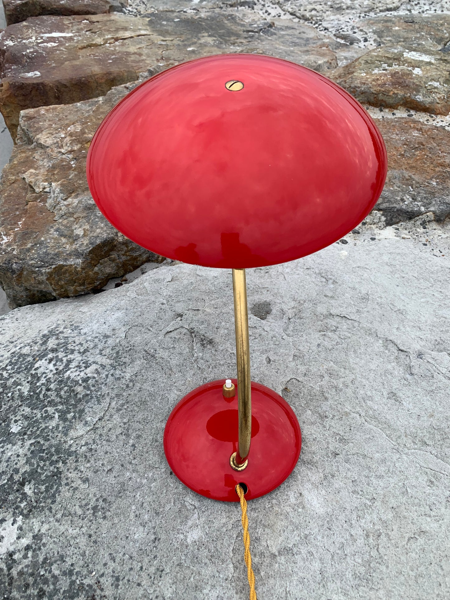 Kaiser Idell 6781 - Original rød