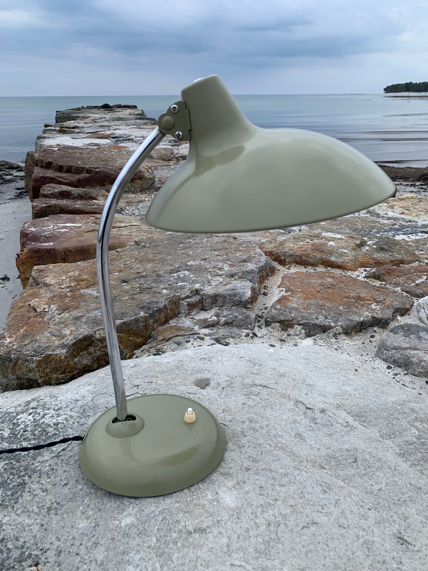 Kaiser Idell 6786 - Grøn