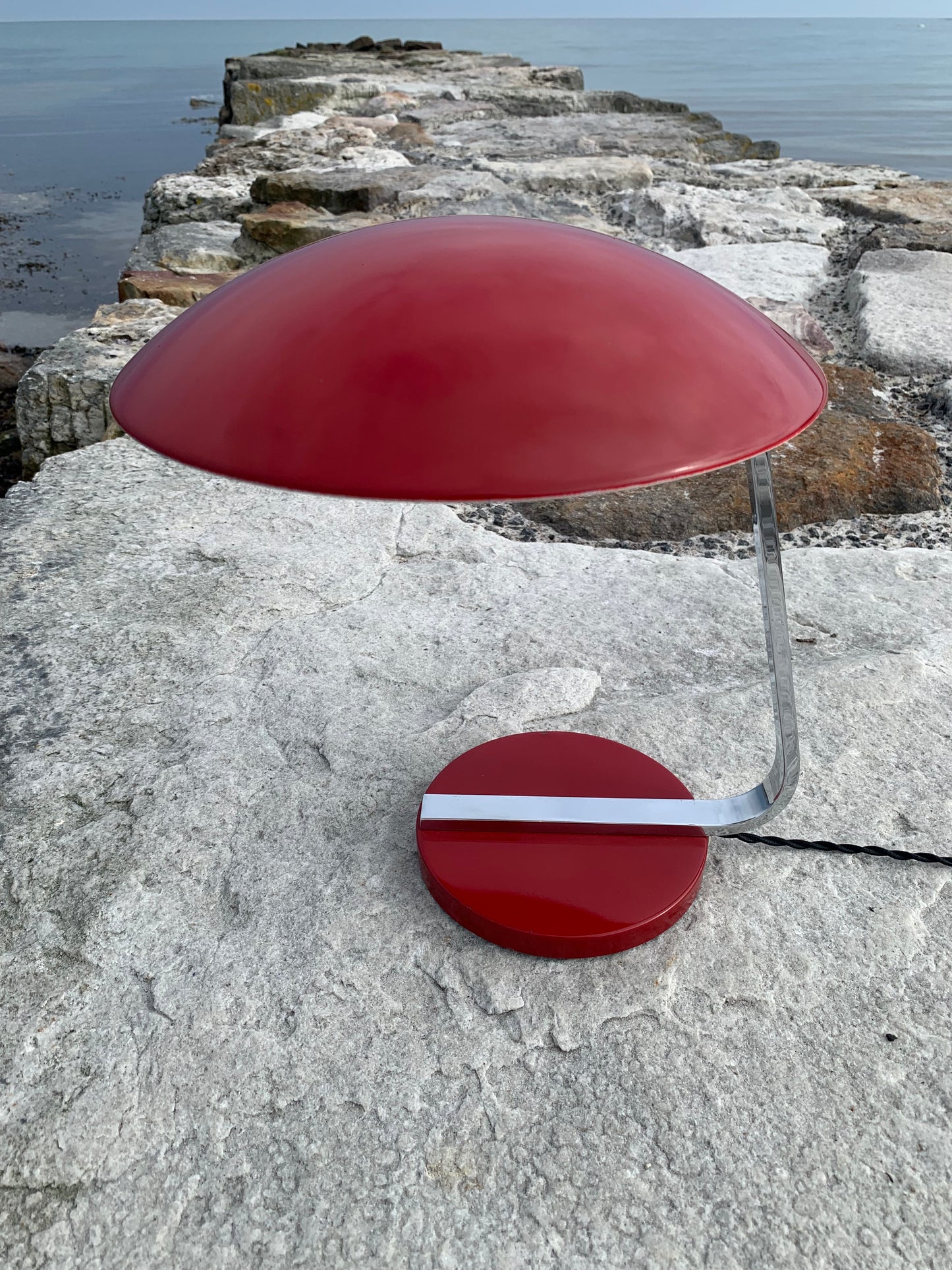Kaiser Idell 6643 - Original rød