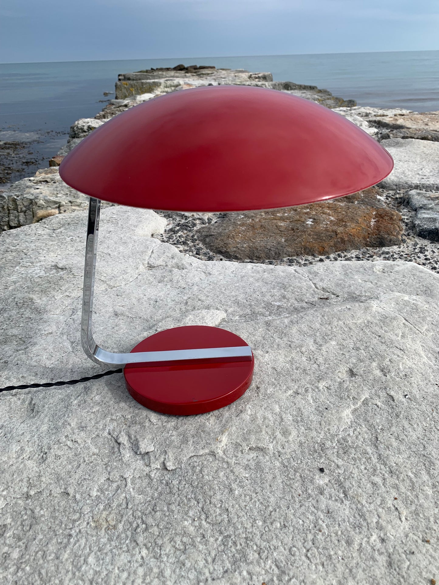 Kaiser Idell 6643 - Original rød