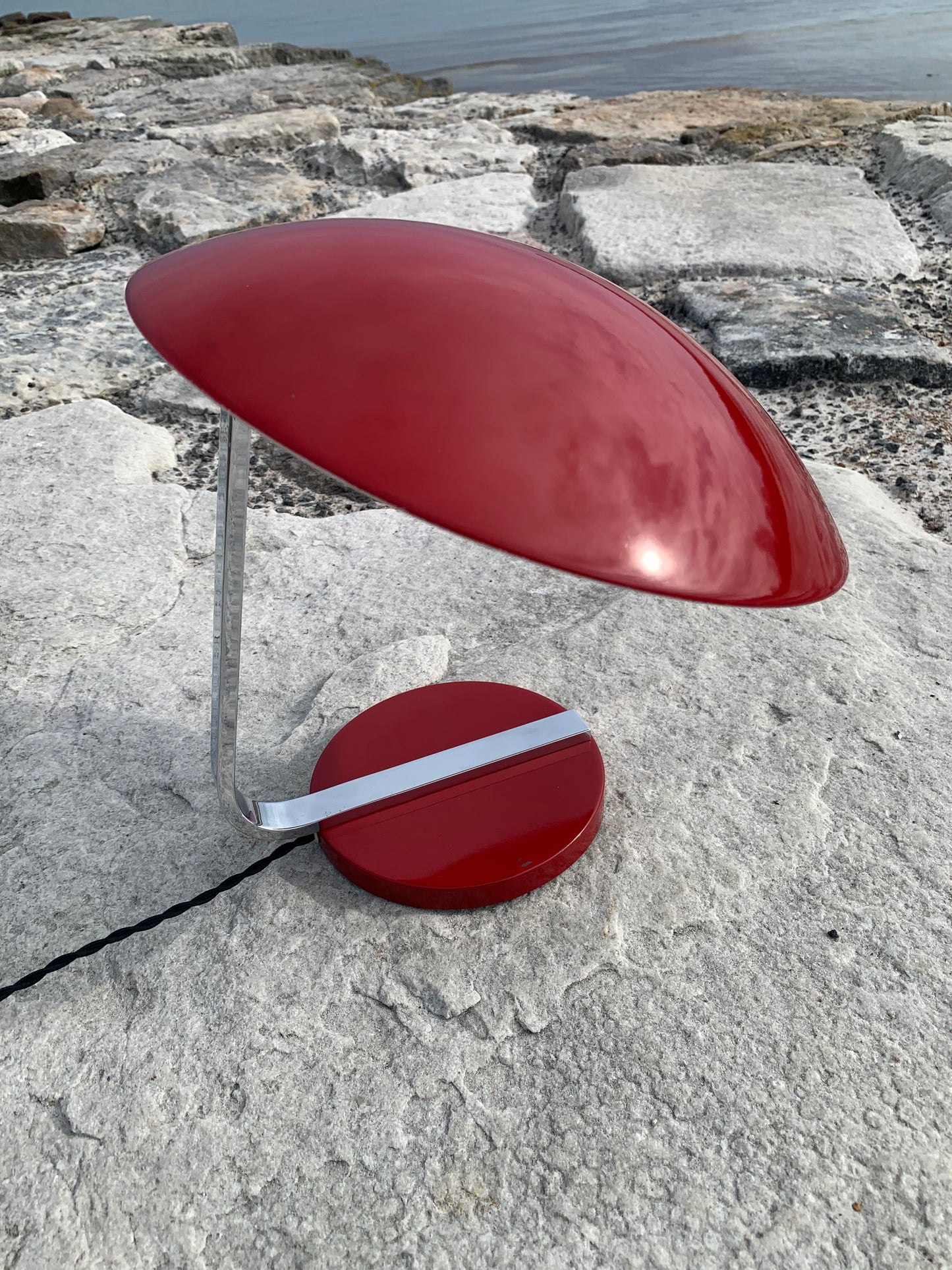 Kaiser Idell 6643 - Original rød