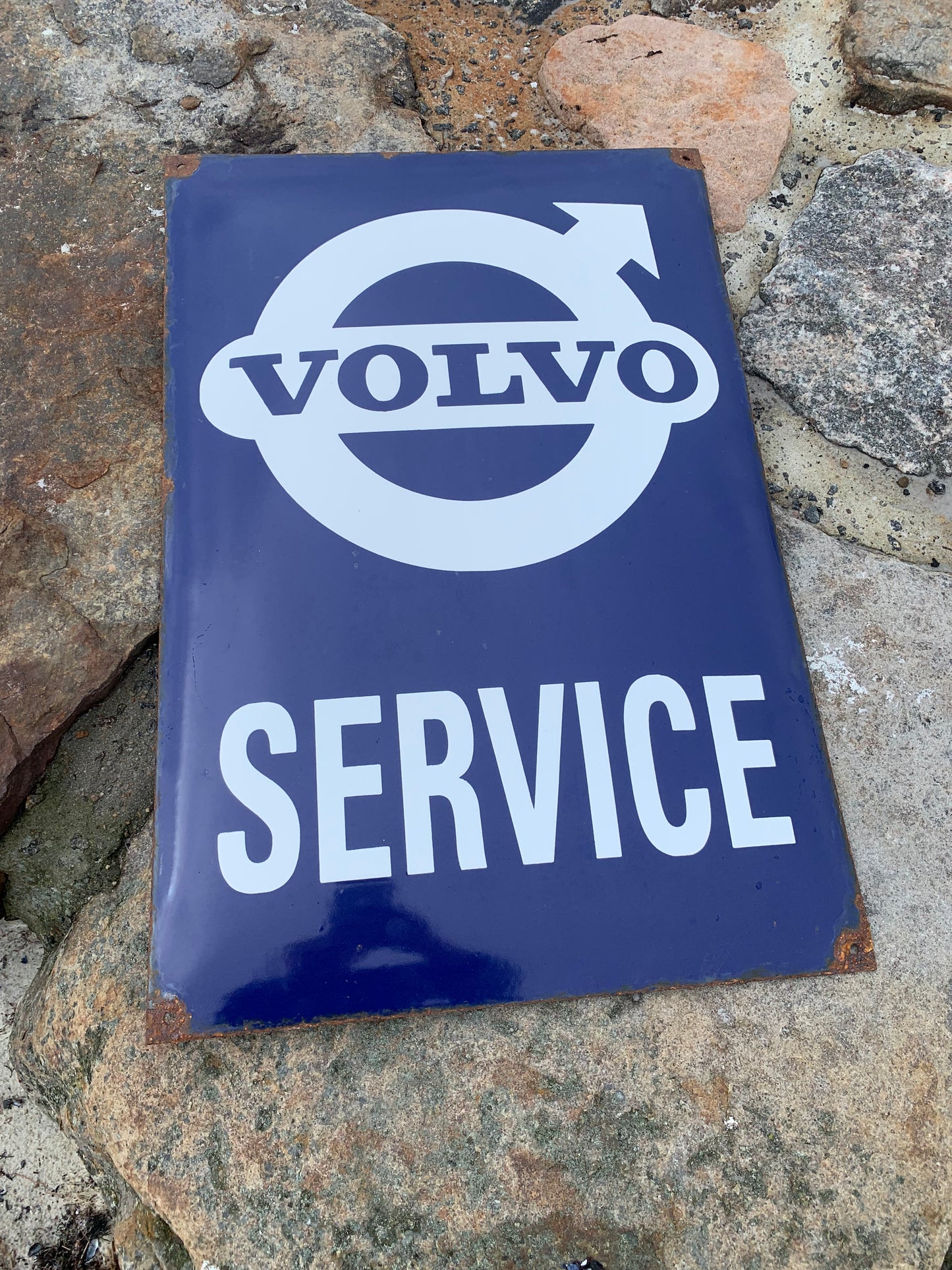 Volvo emaljeskilt (hvælvet)