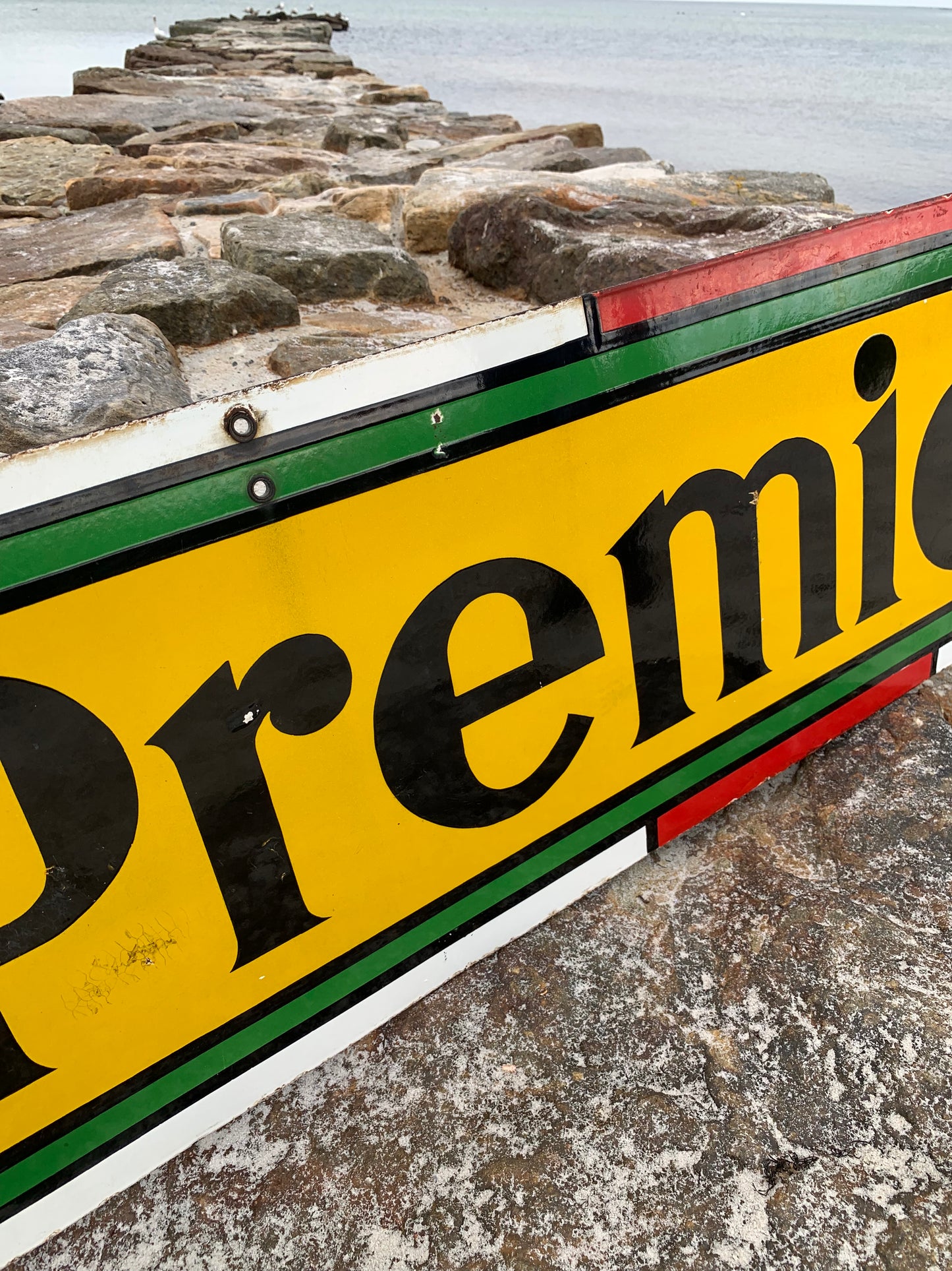 Stort dobbeltsidigt Premier Is emalje skilt
