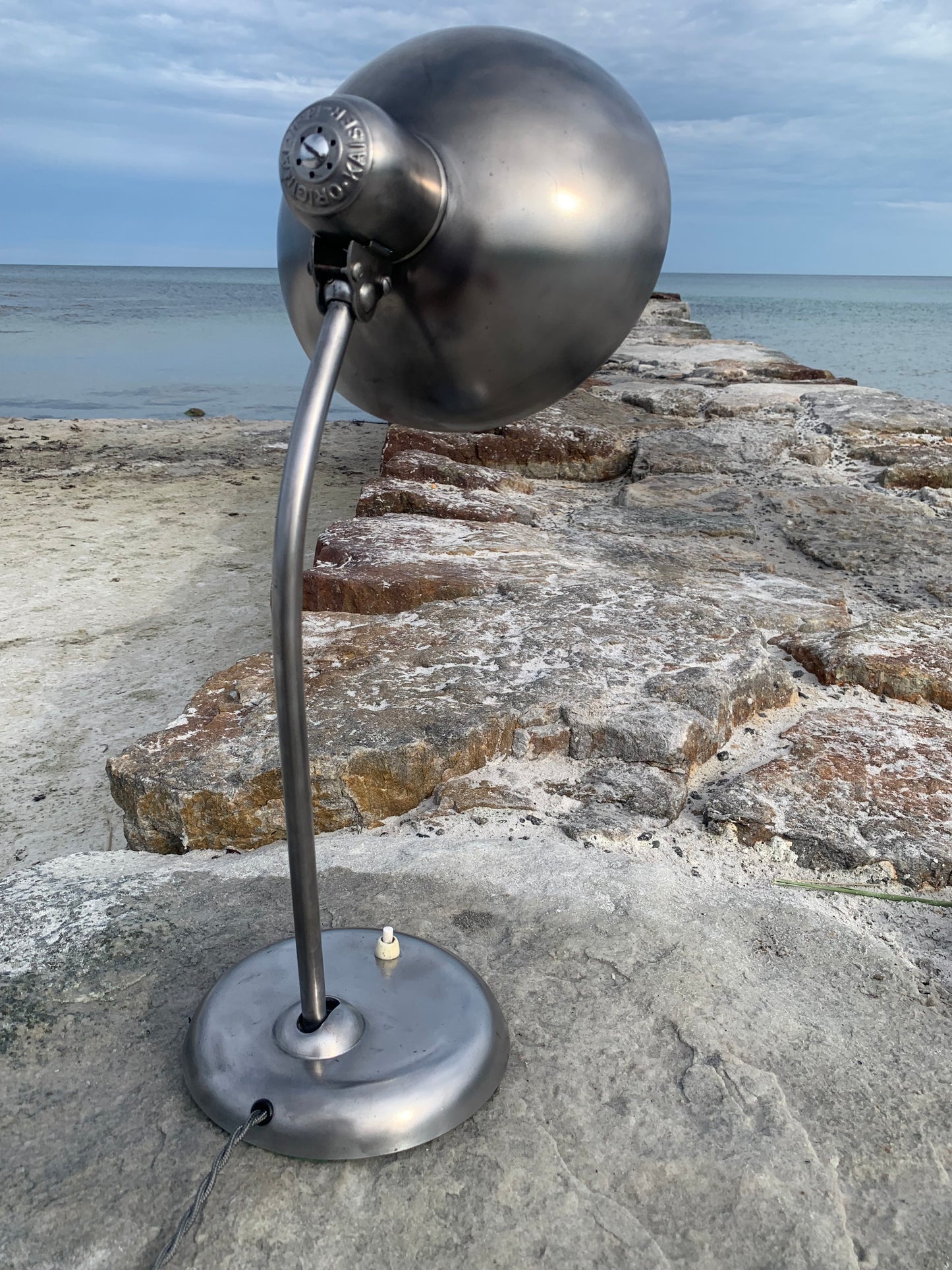 Kaiser Idell 6556 - Rå metal