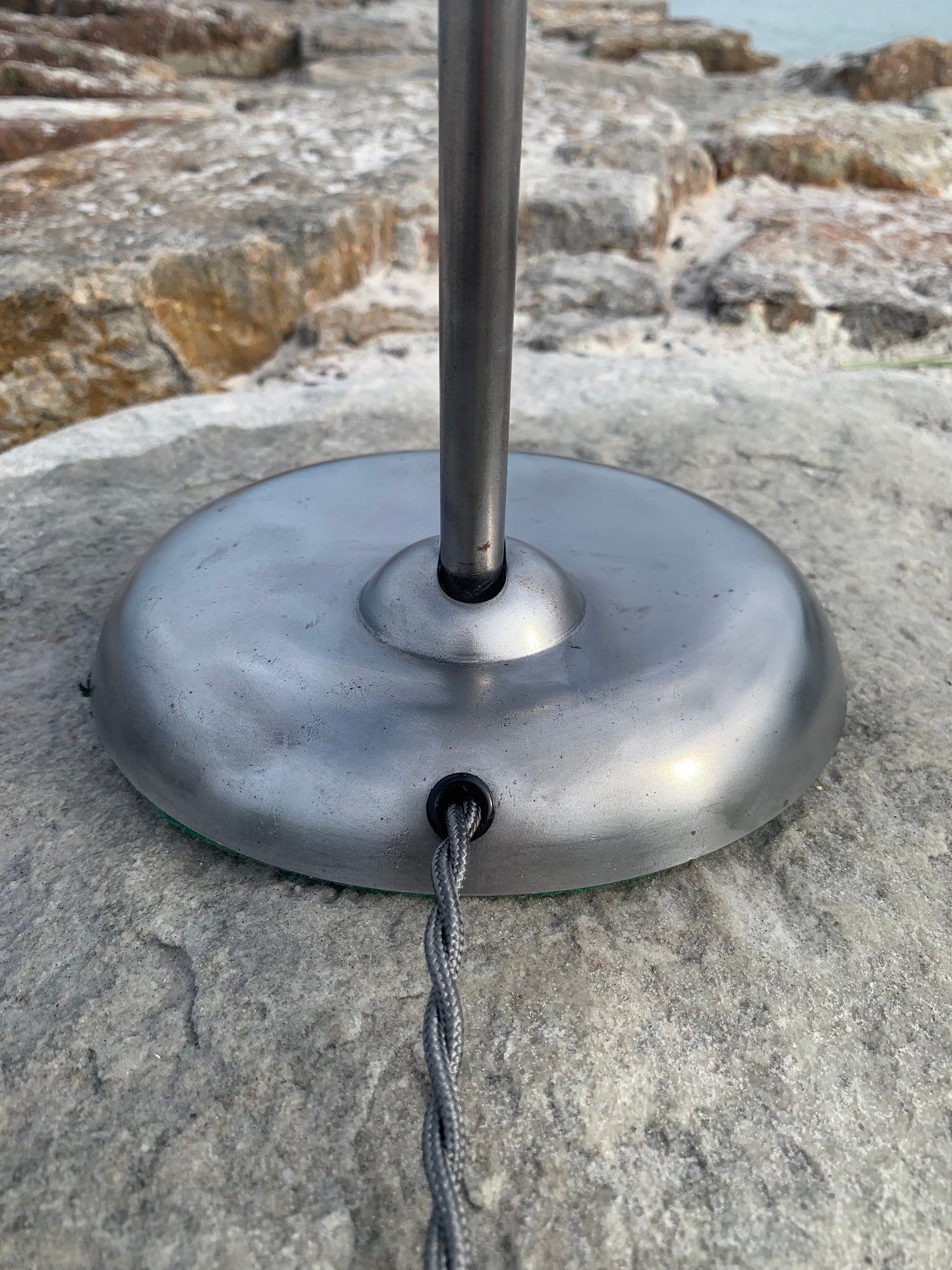 Kaiser Idell 6556 - Rå metal