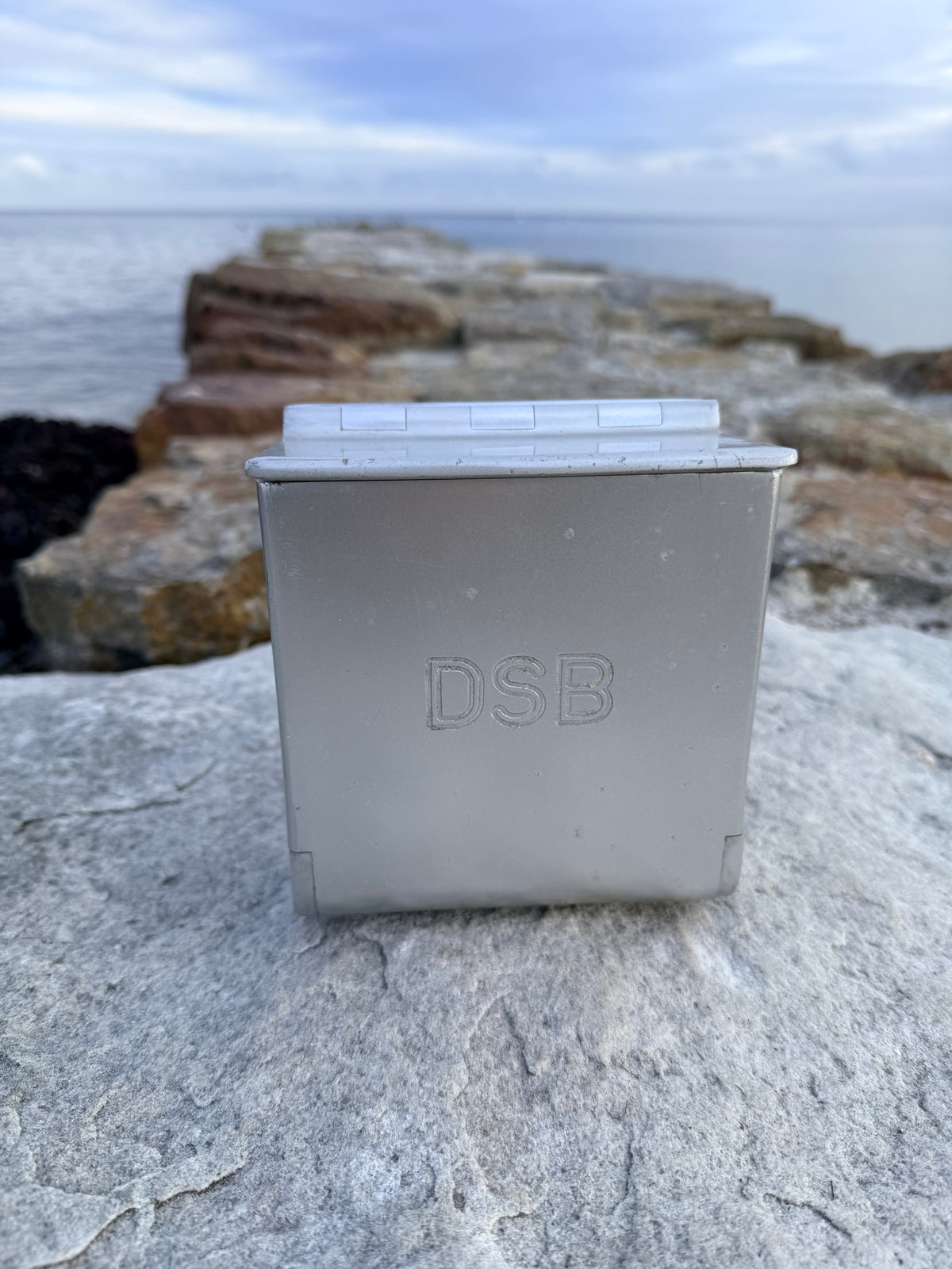 DSB Askebæger med logo