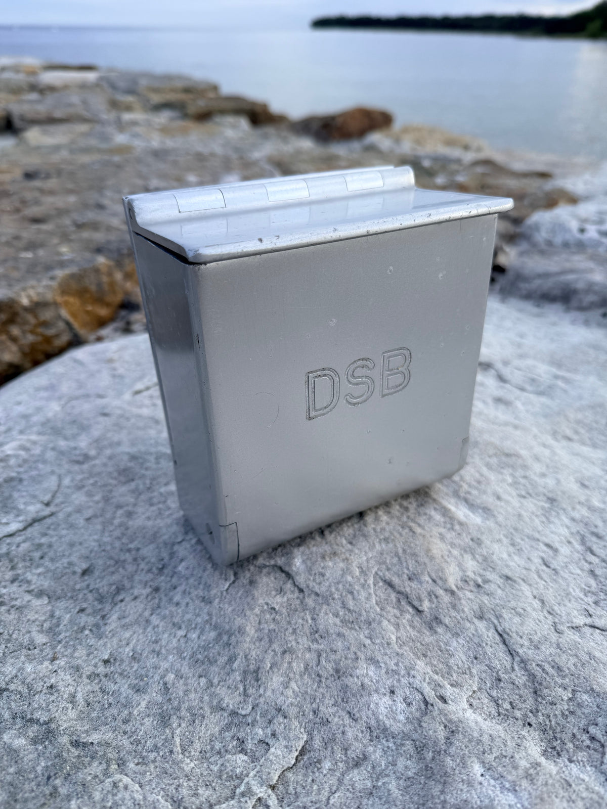 DSB Askebæger med logo