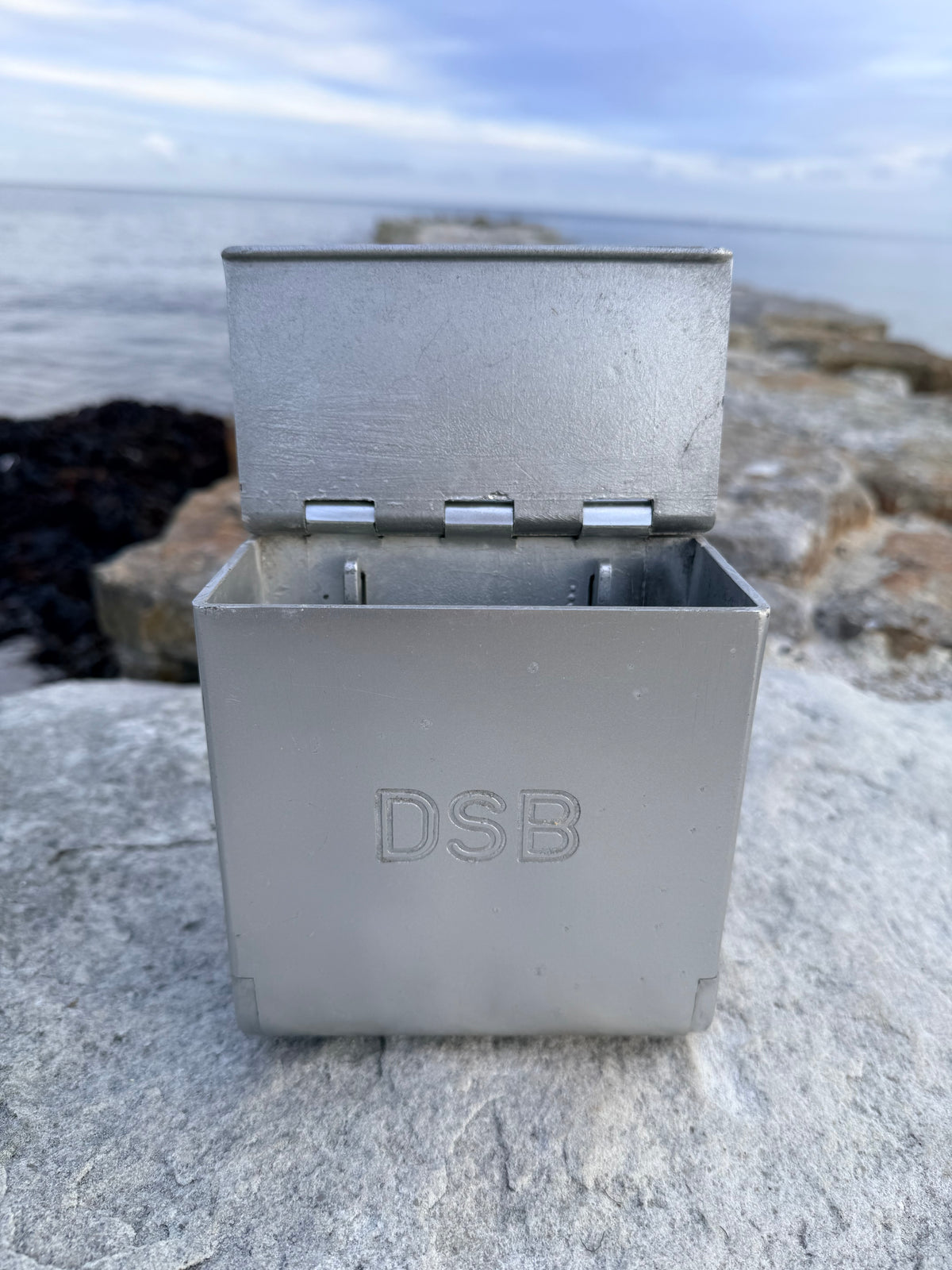DSB Askebæger med logo