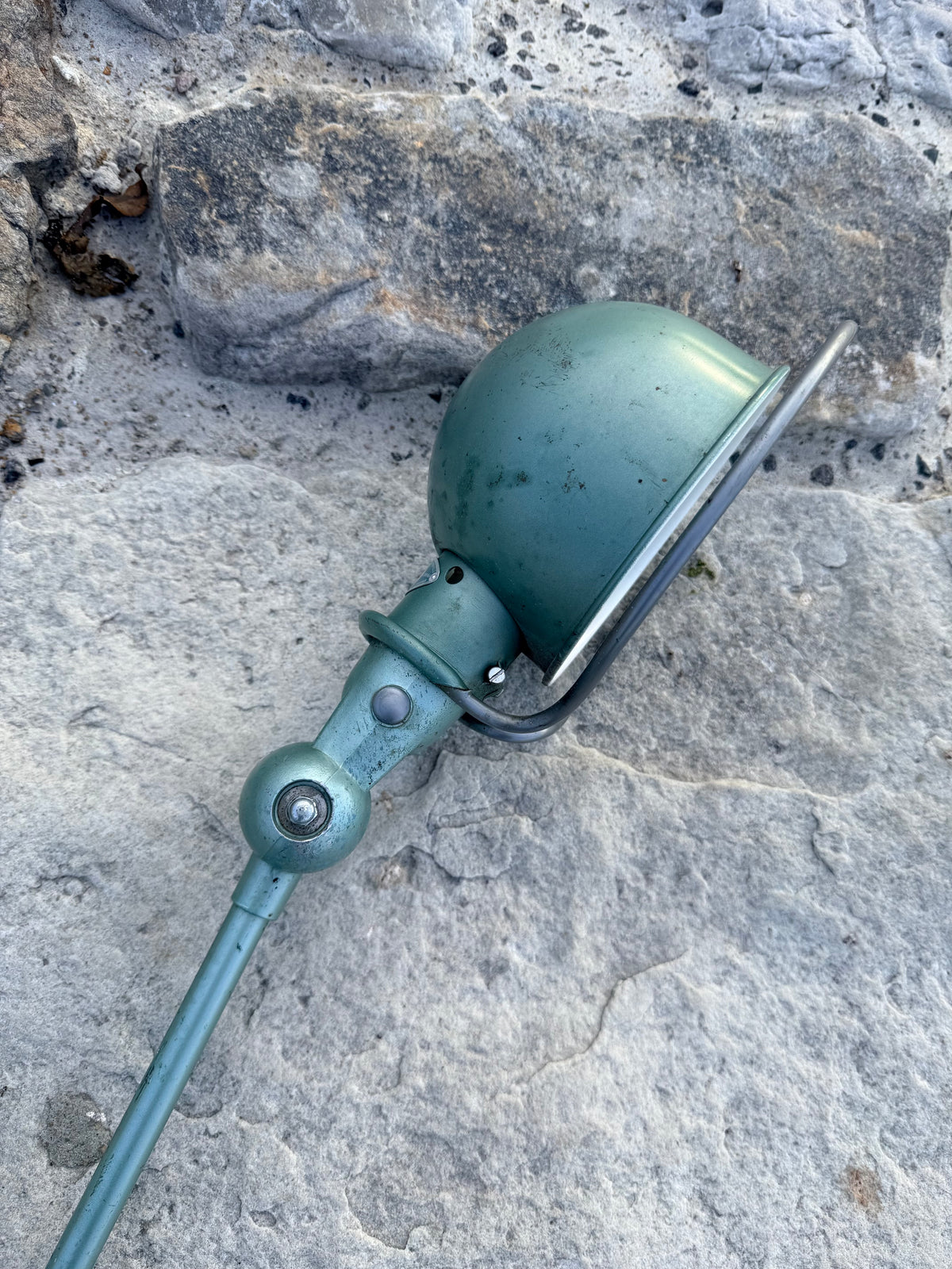 Jieldé med to arme og bordbeslag