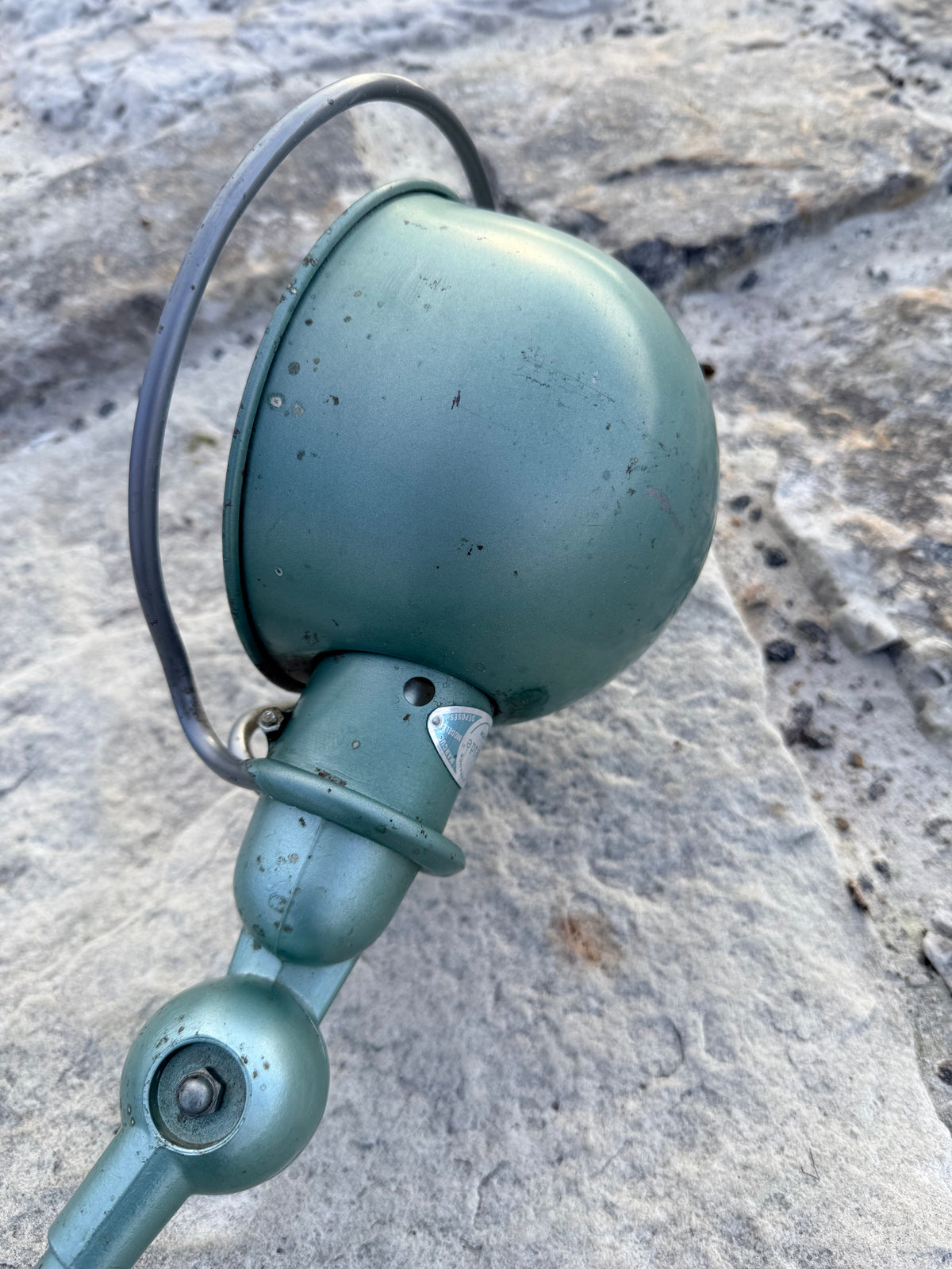 Jieldé med to arme og bordbeslag