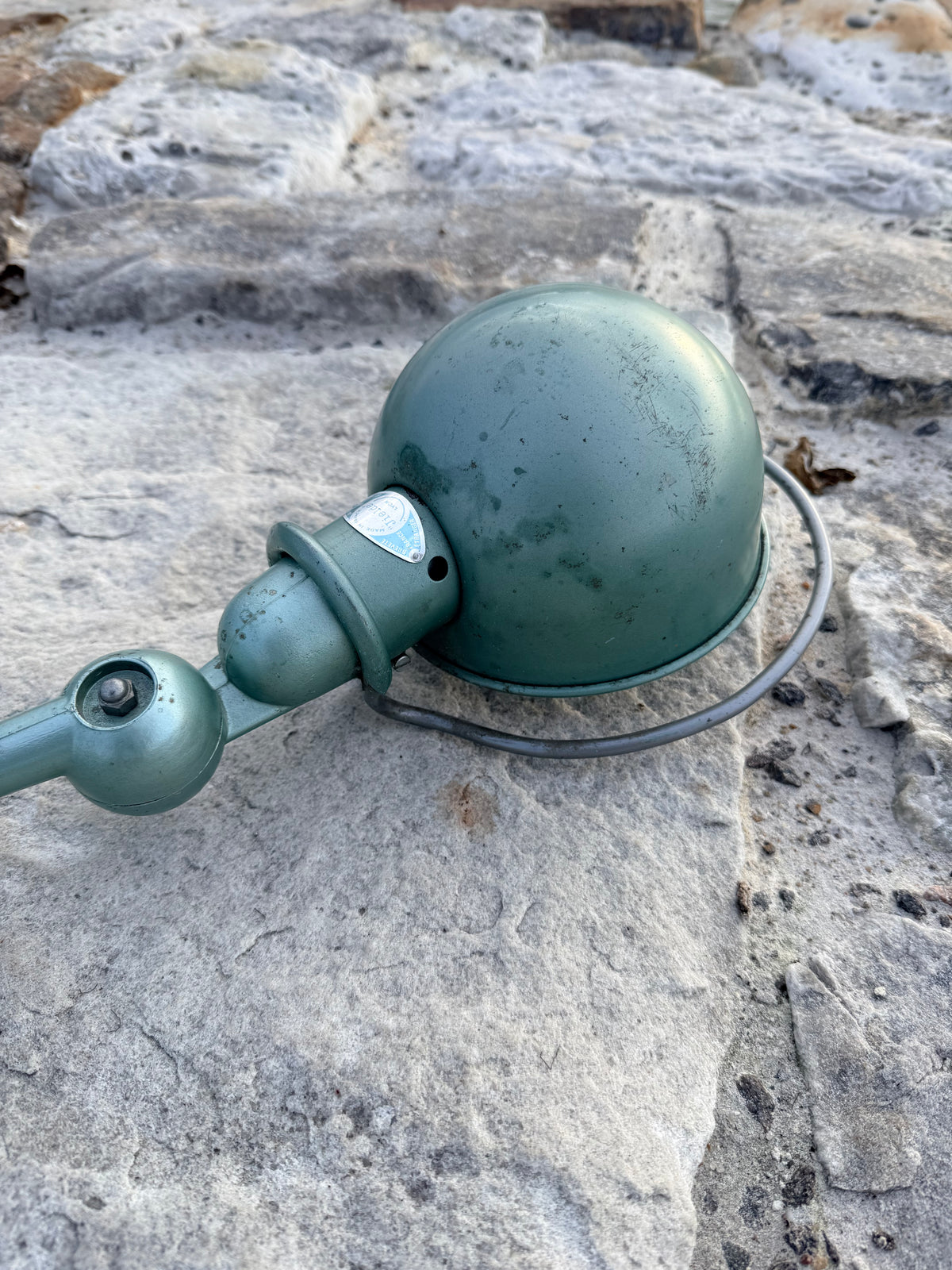 Jieldé med to arme og bordbeslag