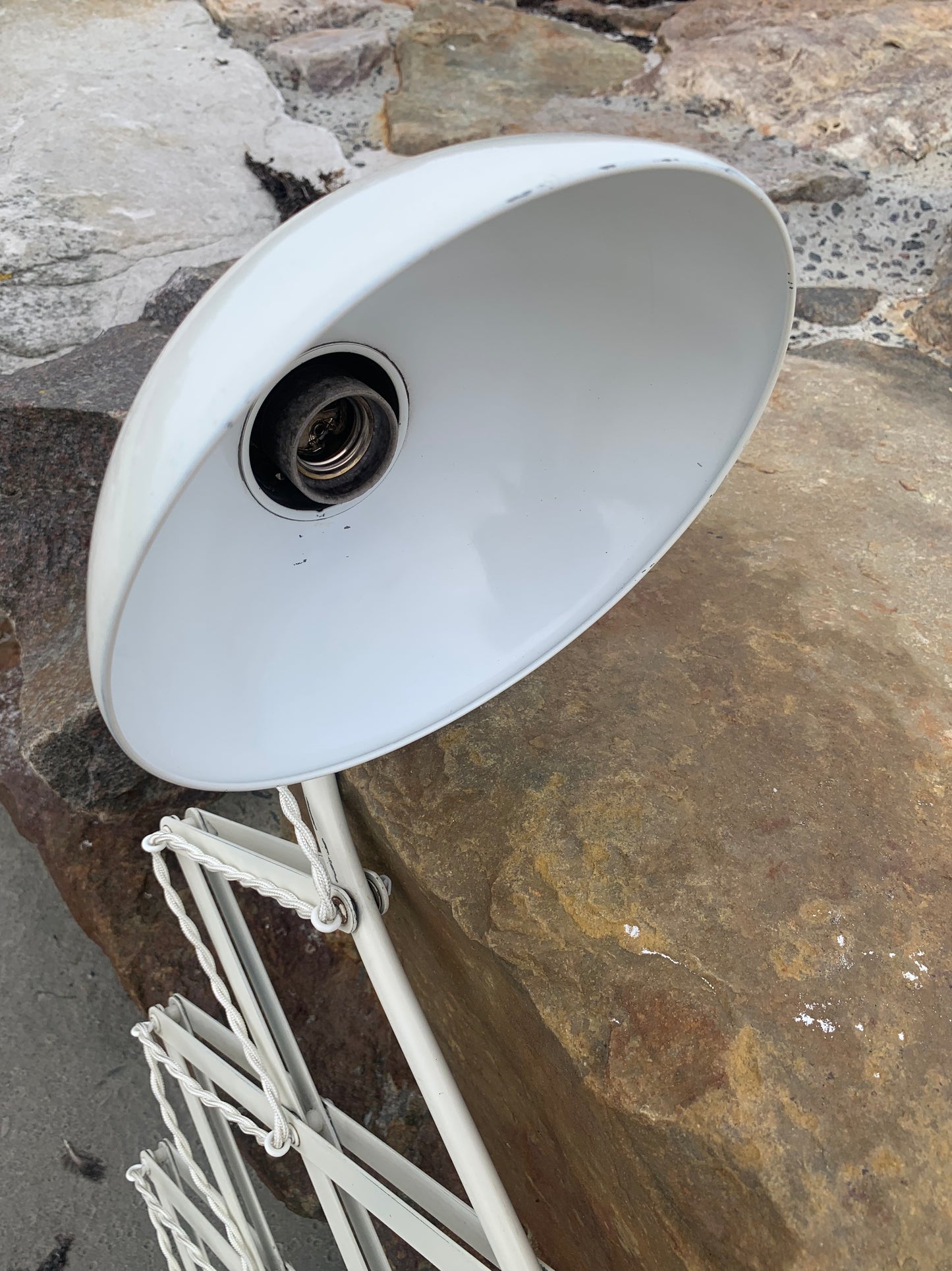 Kaiser Idell 6614 (Den store model) - Original Creme