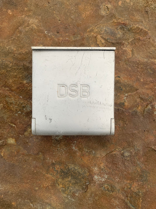 DSB askebæger med logo