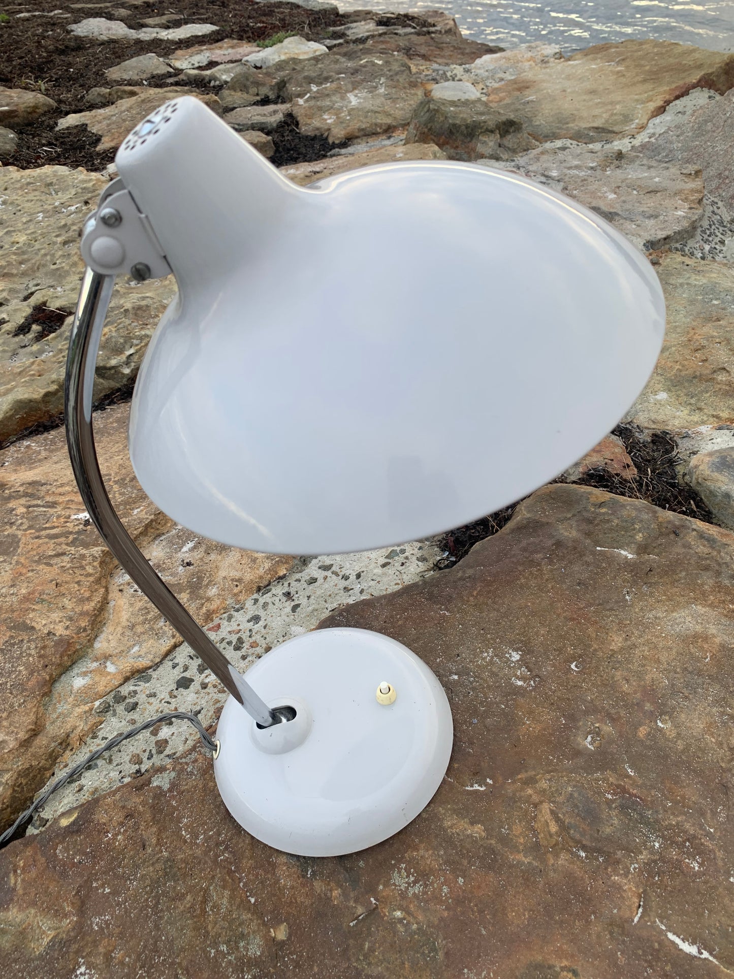 Kaiser Idell 6786 - Original lys grå