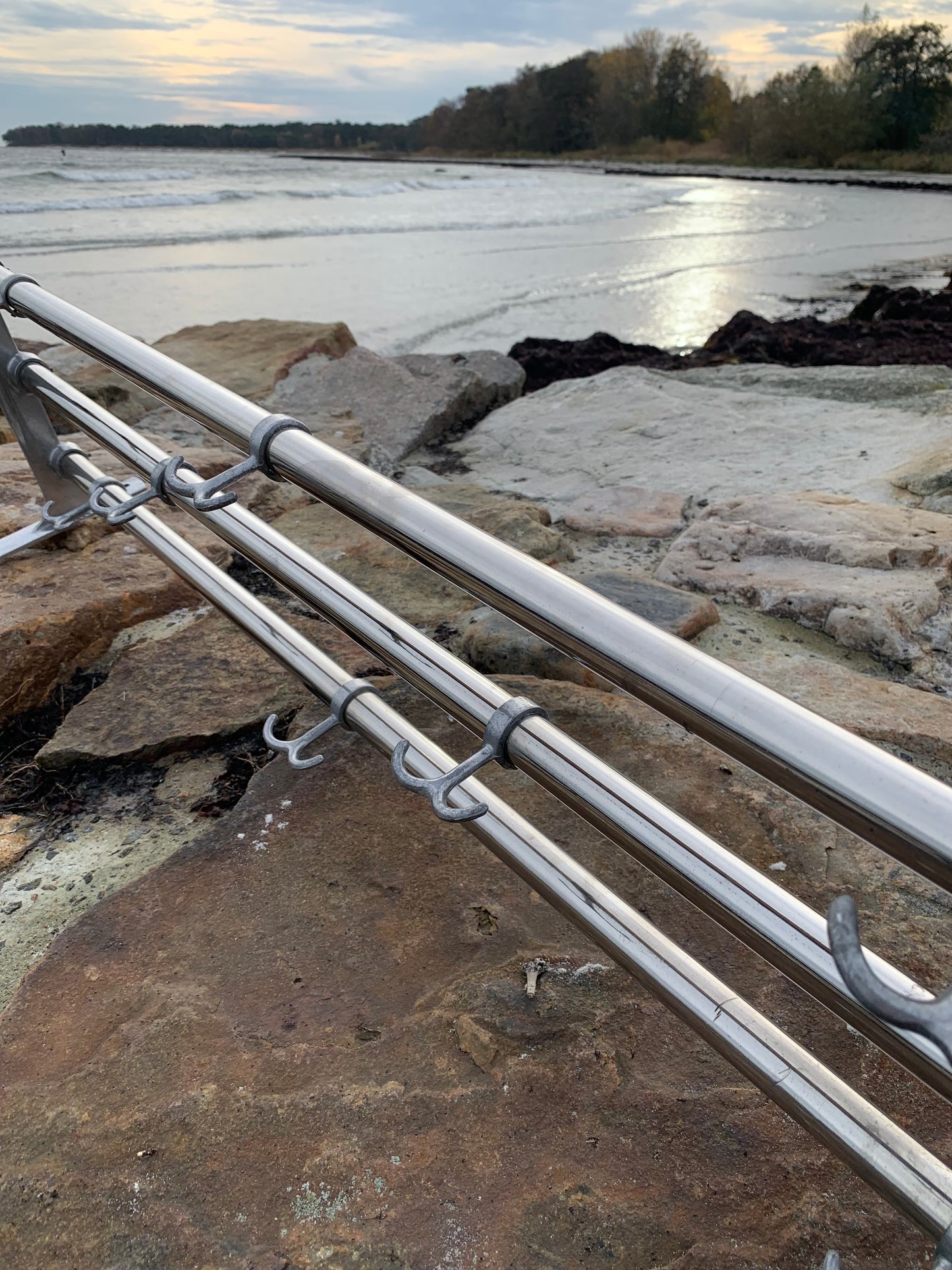 Hylde med hatteknage - Designet af Gunnar Bolin i 1937