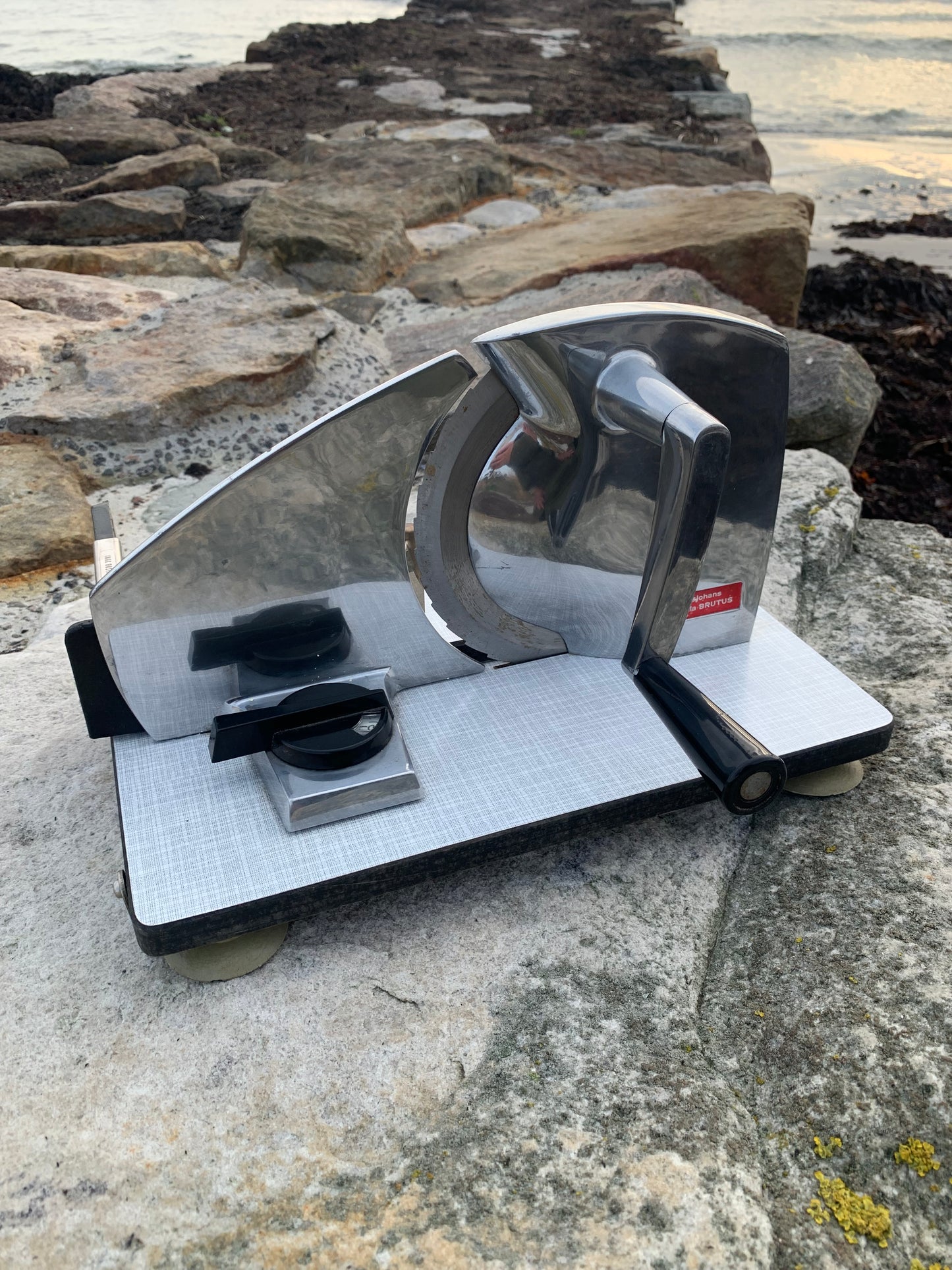 Nils Johan skæremaskine “Lilla Brutus”