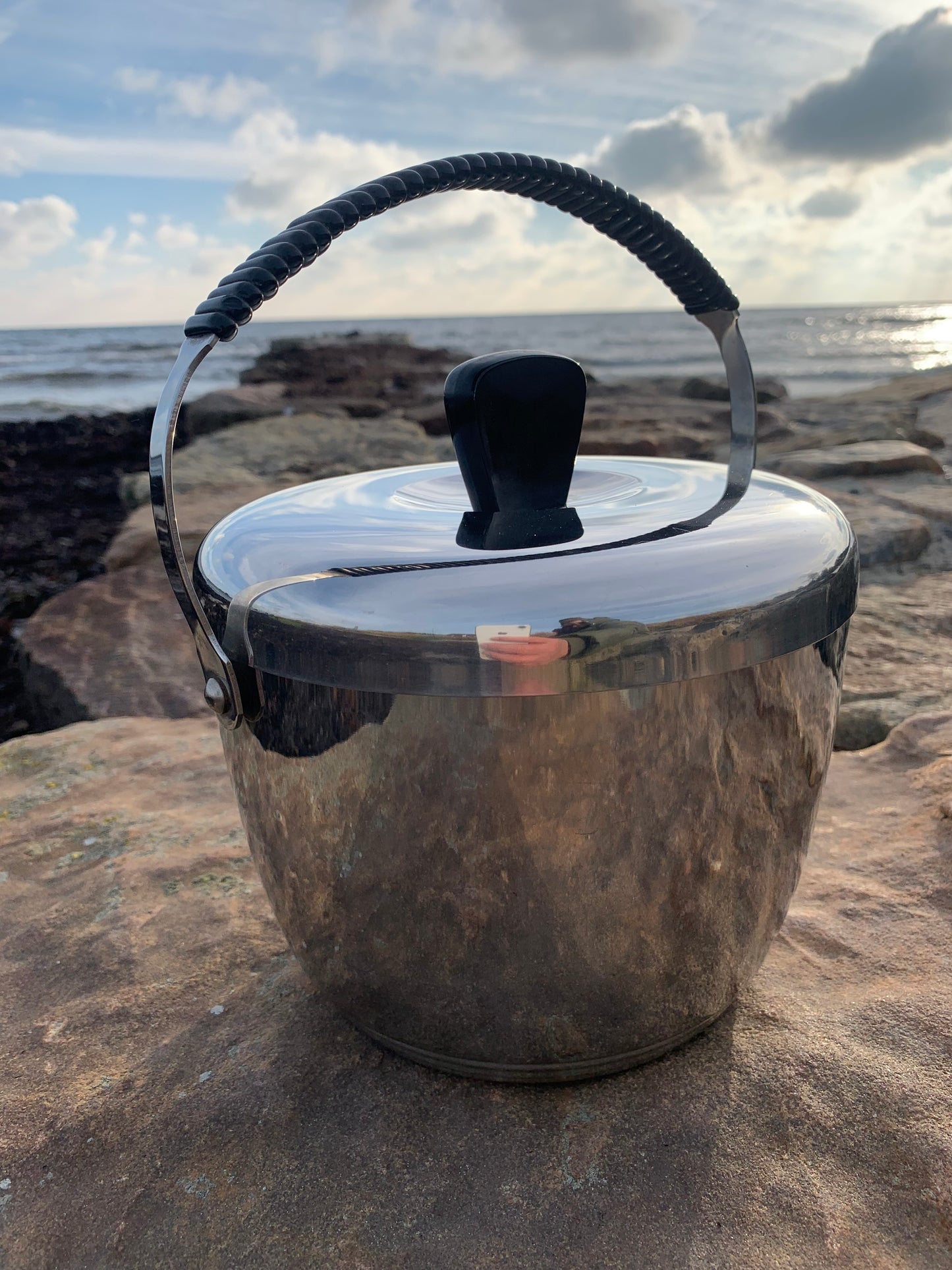 Nils Johan isspand fra 1950’erne