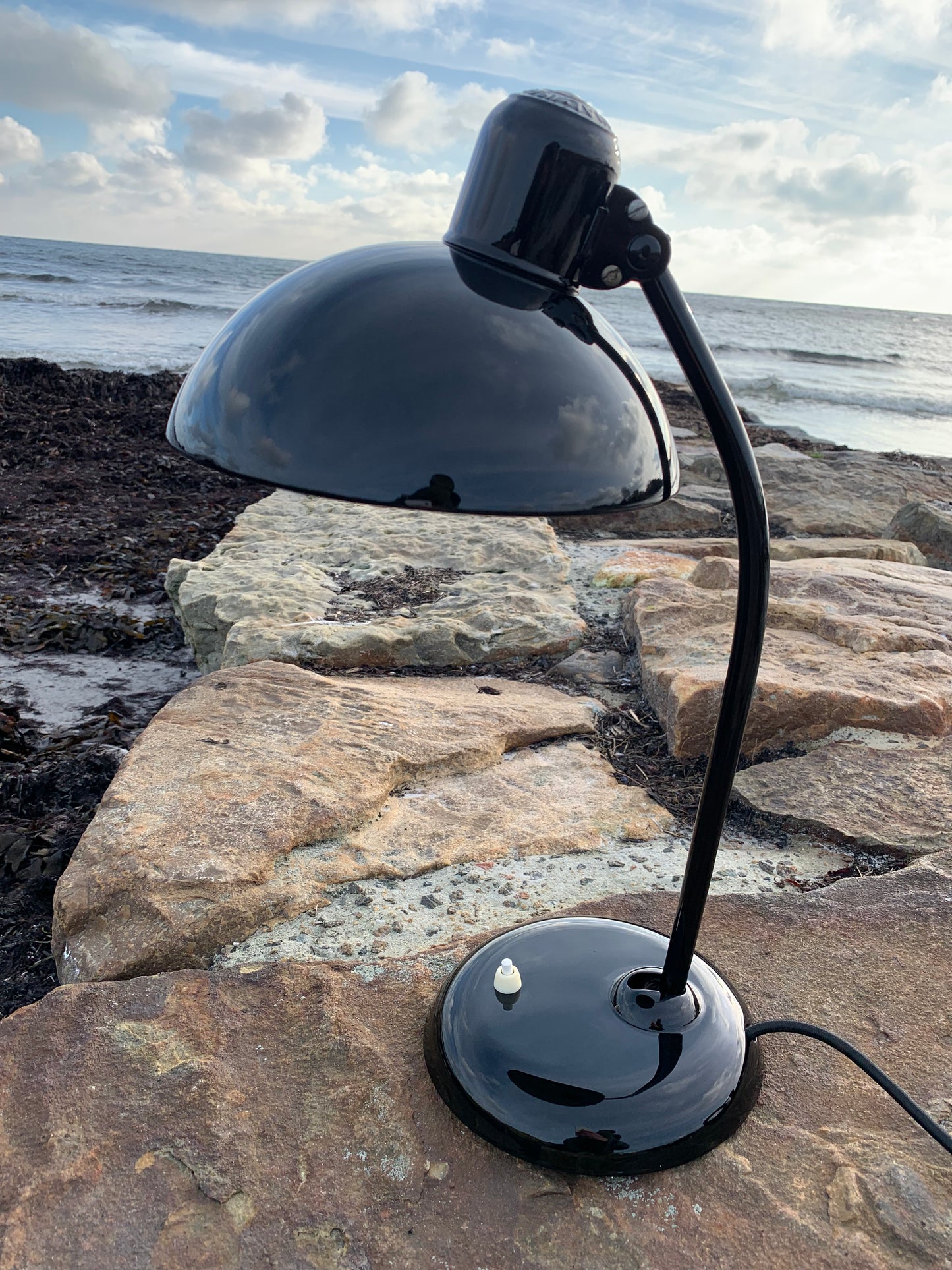 Kaiser Idell 6556 - Sort