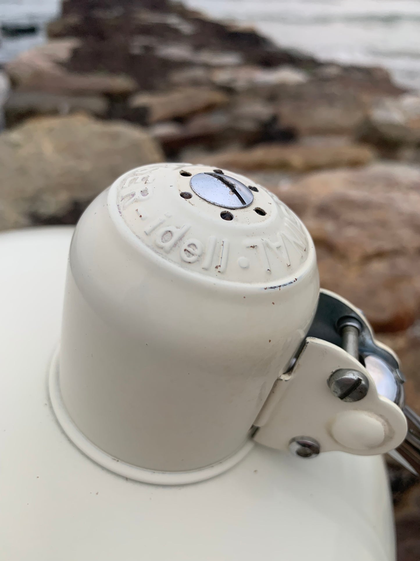 Kaiser Idell 6631 - Original Creme